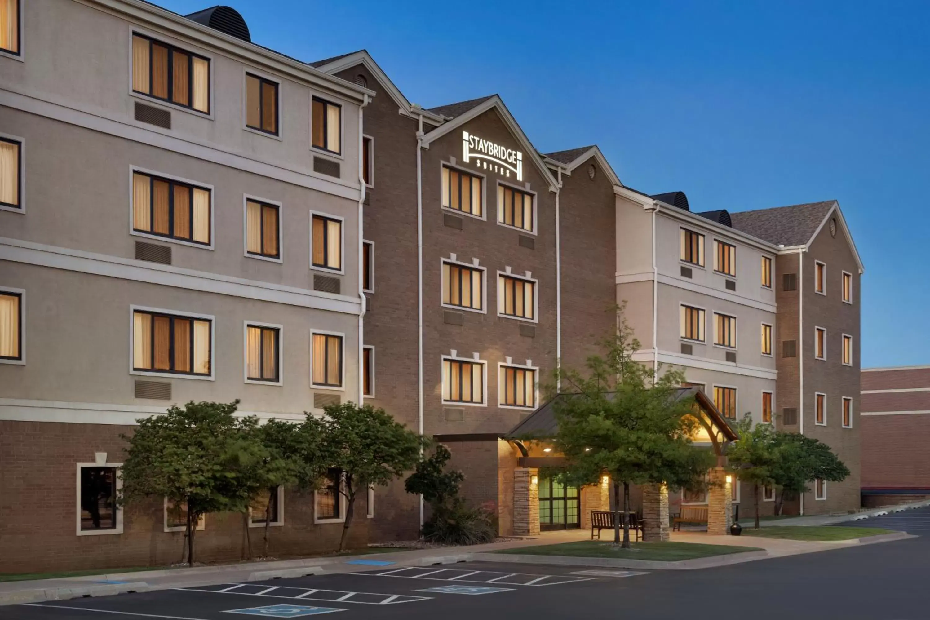Property Building in Staybridge Suites Oklahoma City-Quail Springs, an IHG Hotel