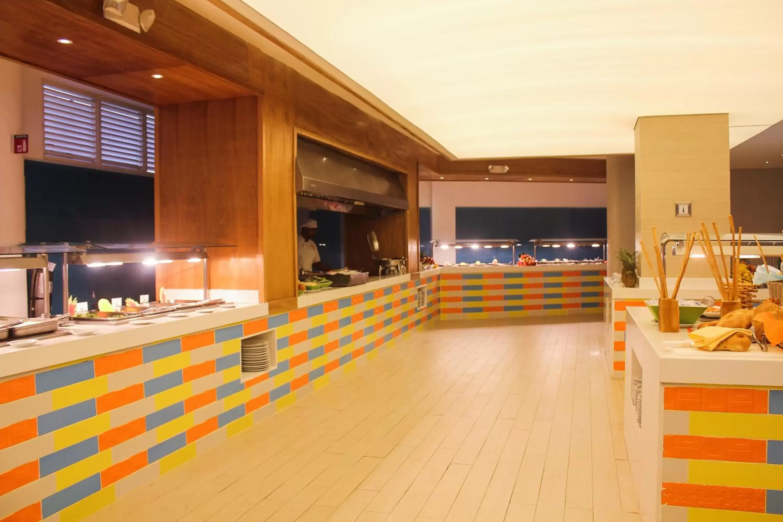 Restaurant/places to eat in Viva Tangerine by Wyndham, A Trademark All Inclusive