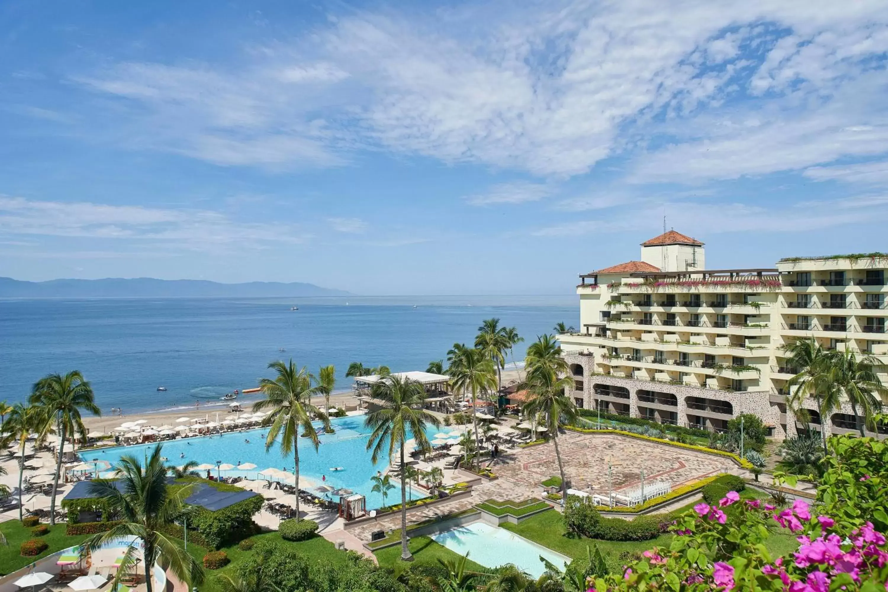 Photo of the whole room in Marriott Puerto Vallarta Resort & Spa