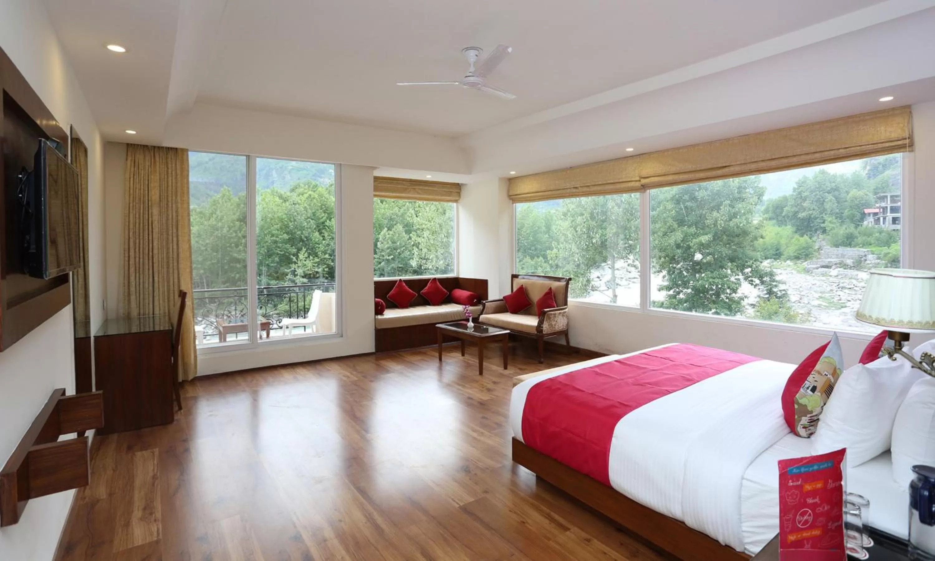 Photo of the whole room, Bed in The Allure Grand Resort -A Majestic Riverside Retreat