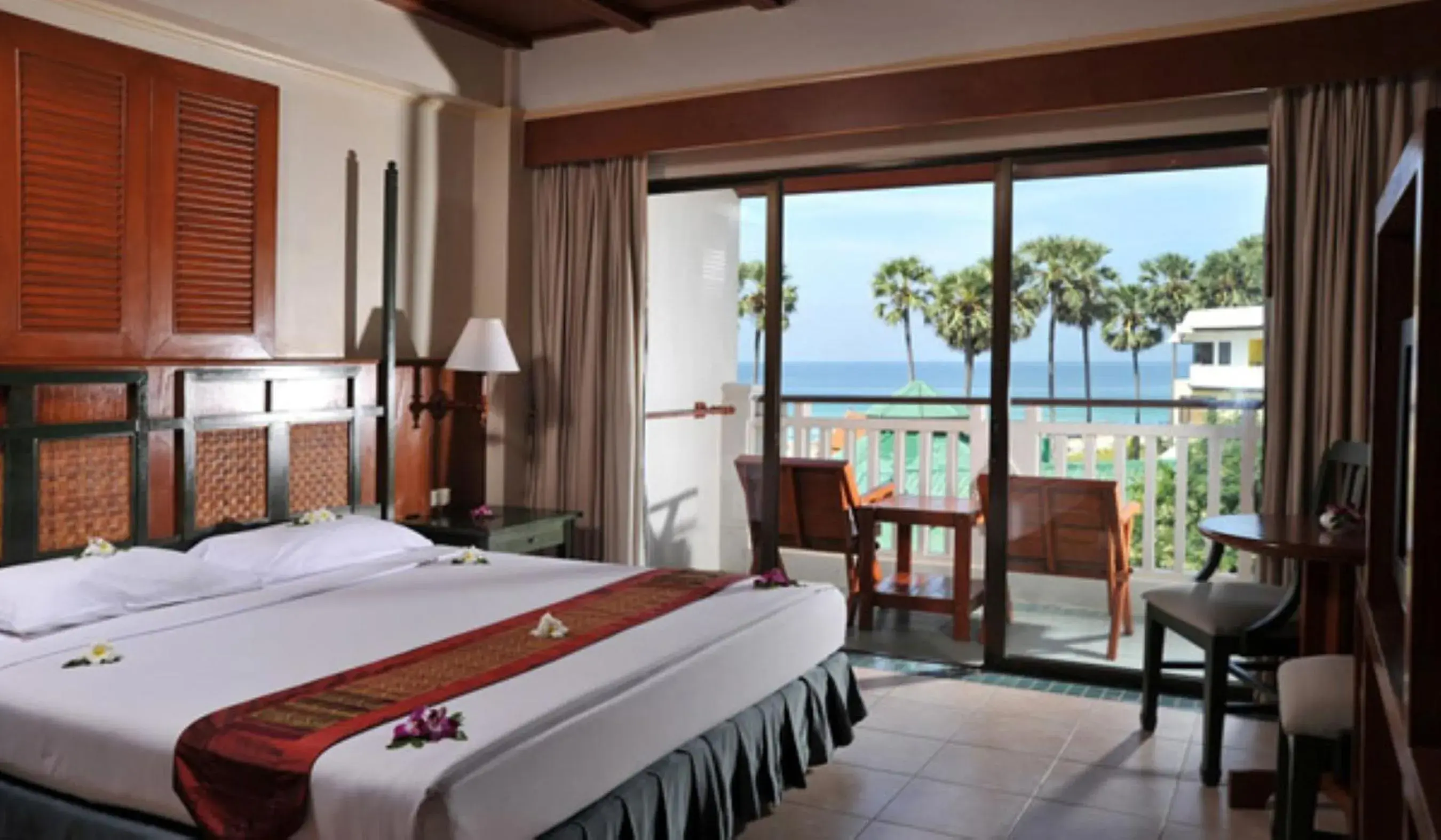 Day, Bed in Karon Princess Hotel SHA EXTRA Plus Day, Bed in Karon Princess Hotel SHA EXTRA Plus