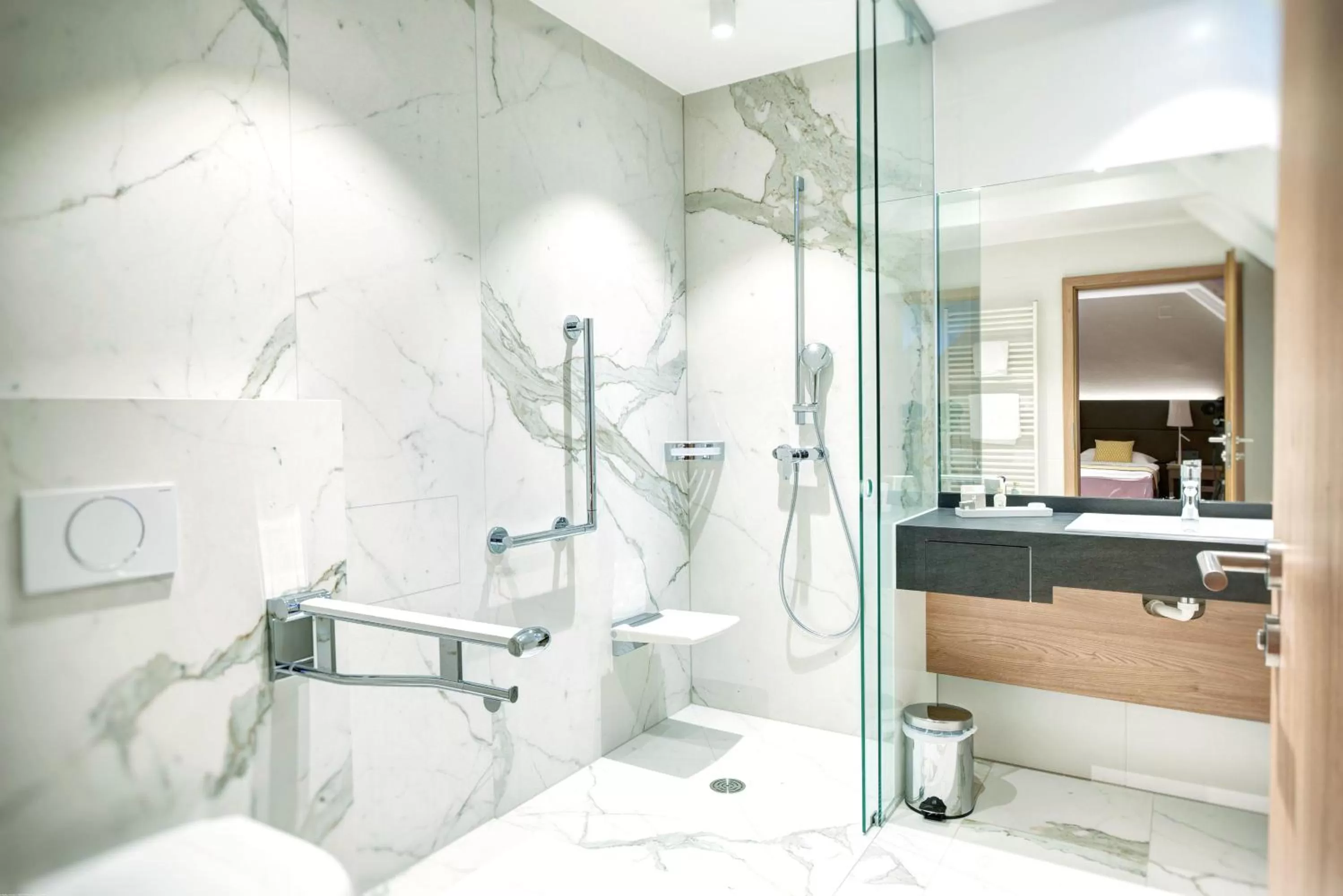 Bathroom in Hotel Turmhof