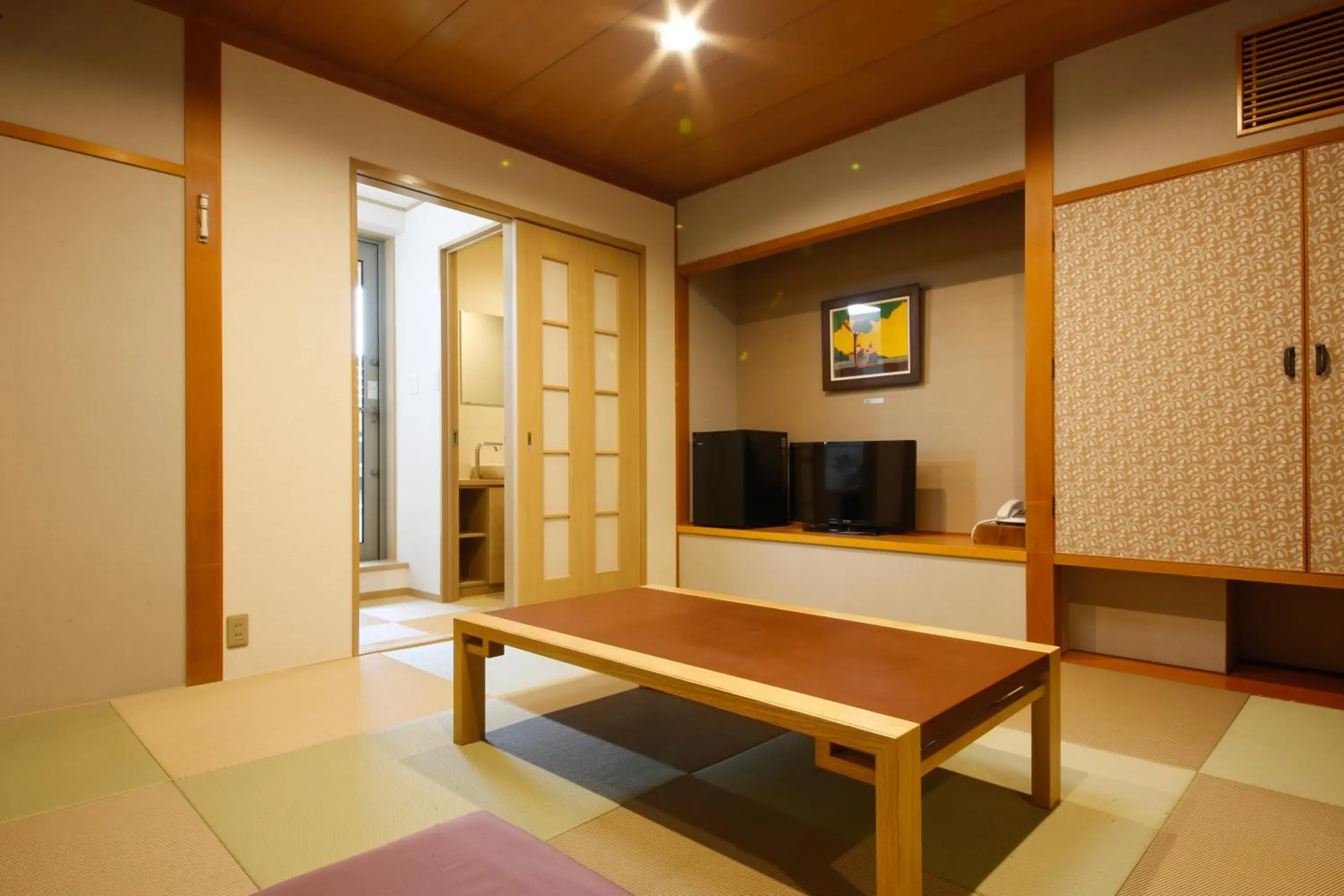 Photo of the whole room, TV/Entertainment Center in Arima Hot spring Ryokan Kotori