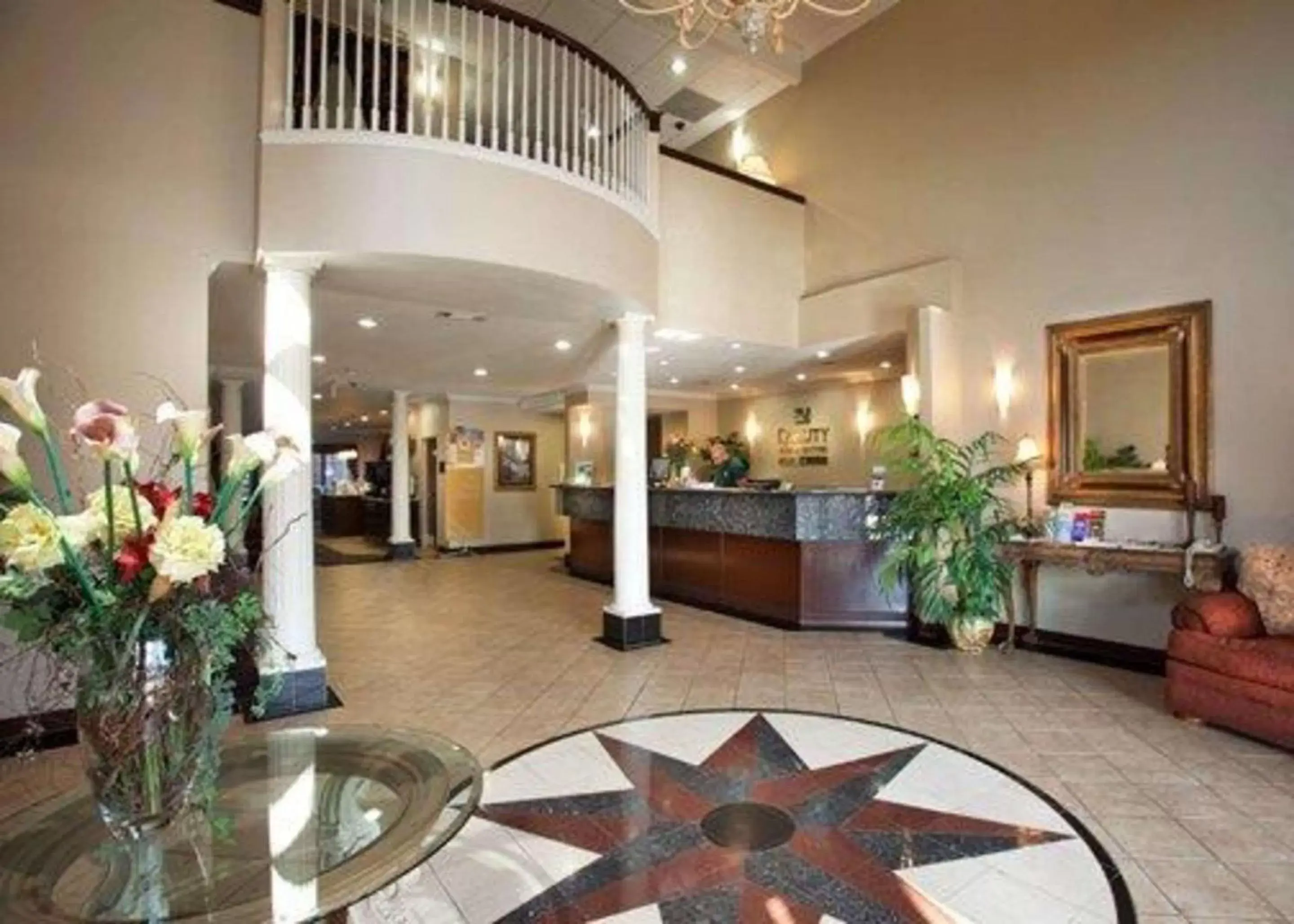 Lobby or reception in Quality Inn & Suites Near University Lobby or reception in Quality Inn & Suites Near University