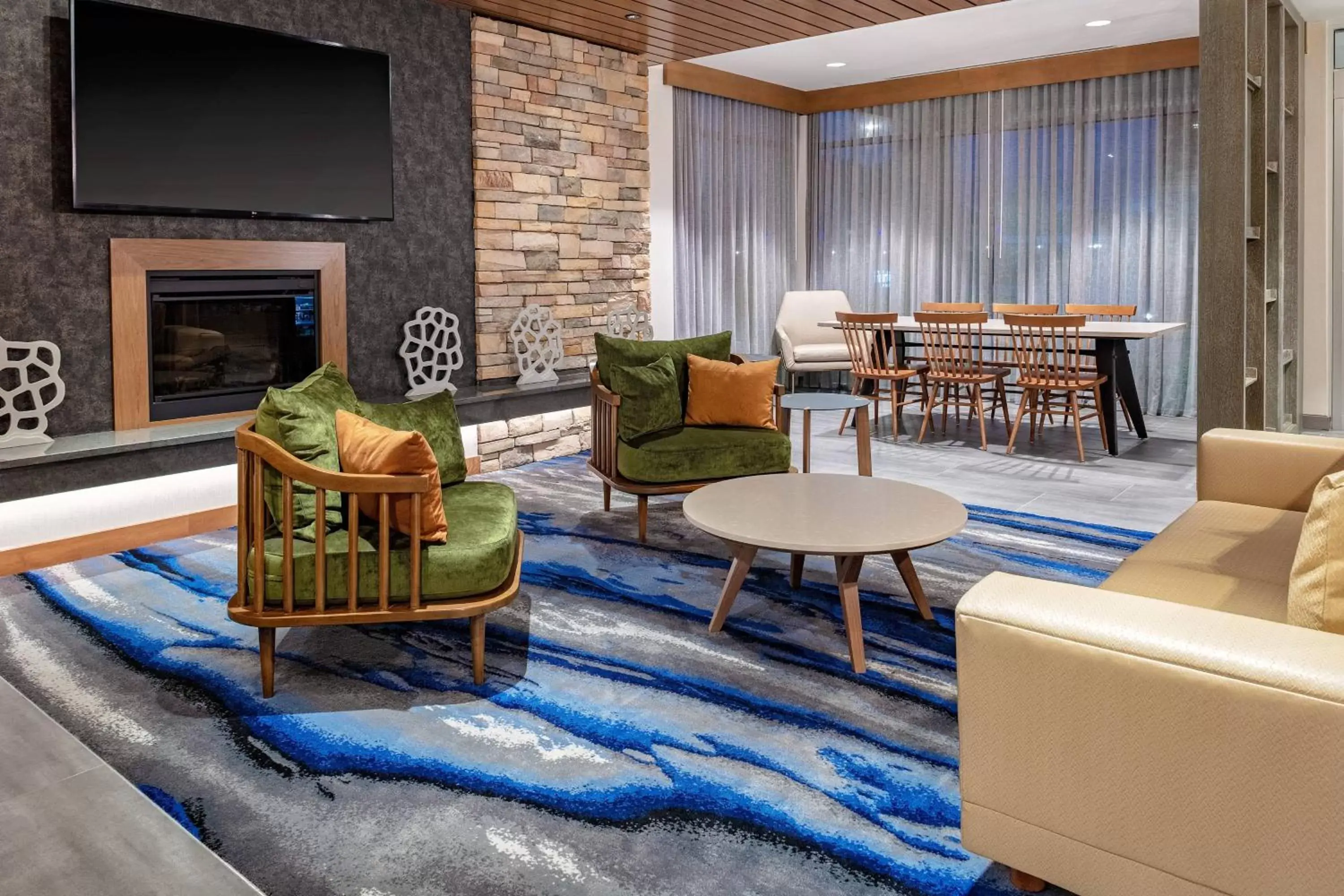 Lobby or reception in Fairfield Inn & Suites by Marriott Queensbury Glens Falls/Lake George