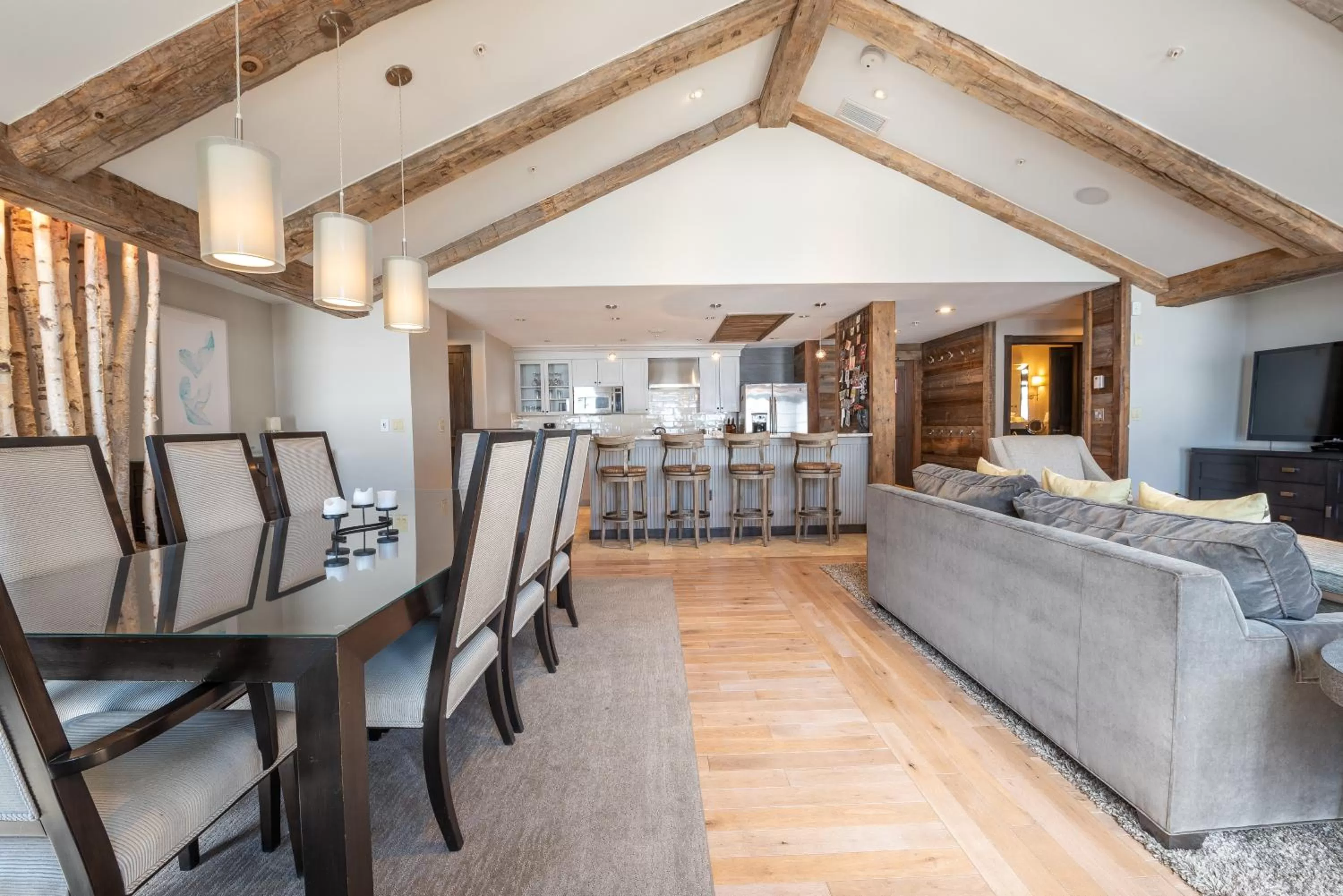 The Lodge at Mountaineer Square