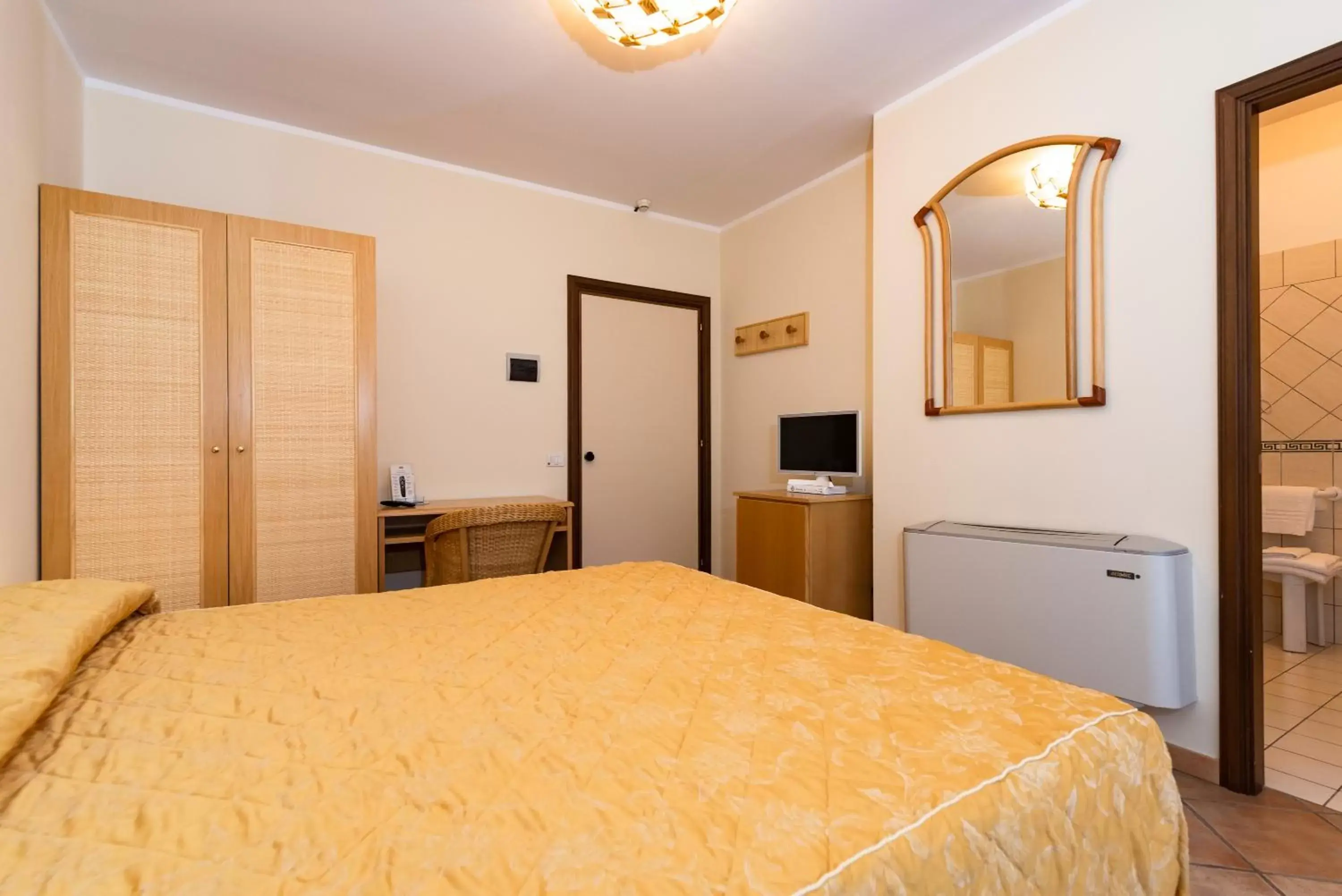 Bedroom, Bed in Hotel Il Ceppo