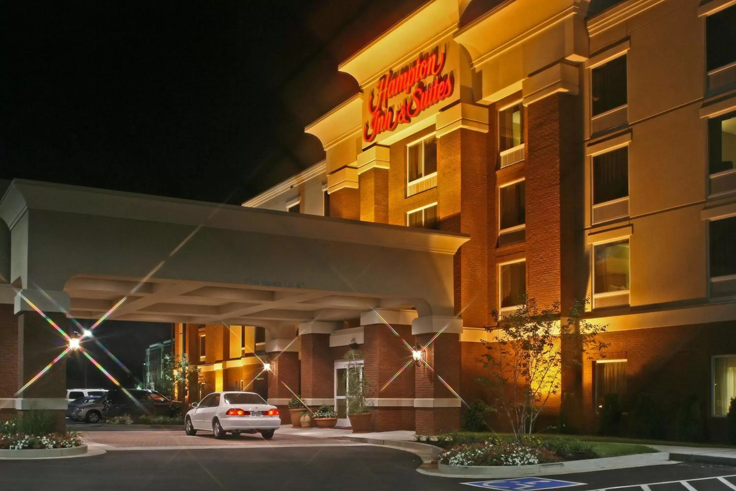 Property Building in Hampton Inn & Suites Murfreesboro