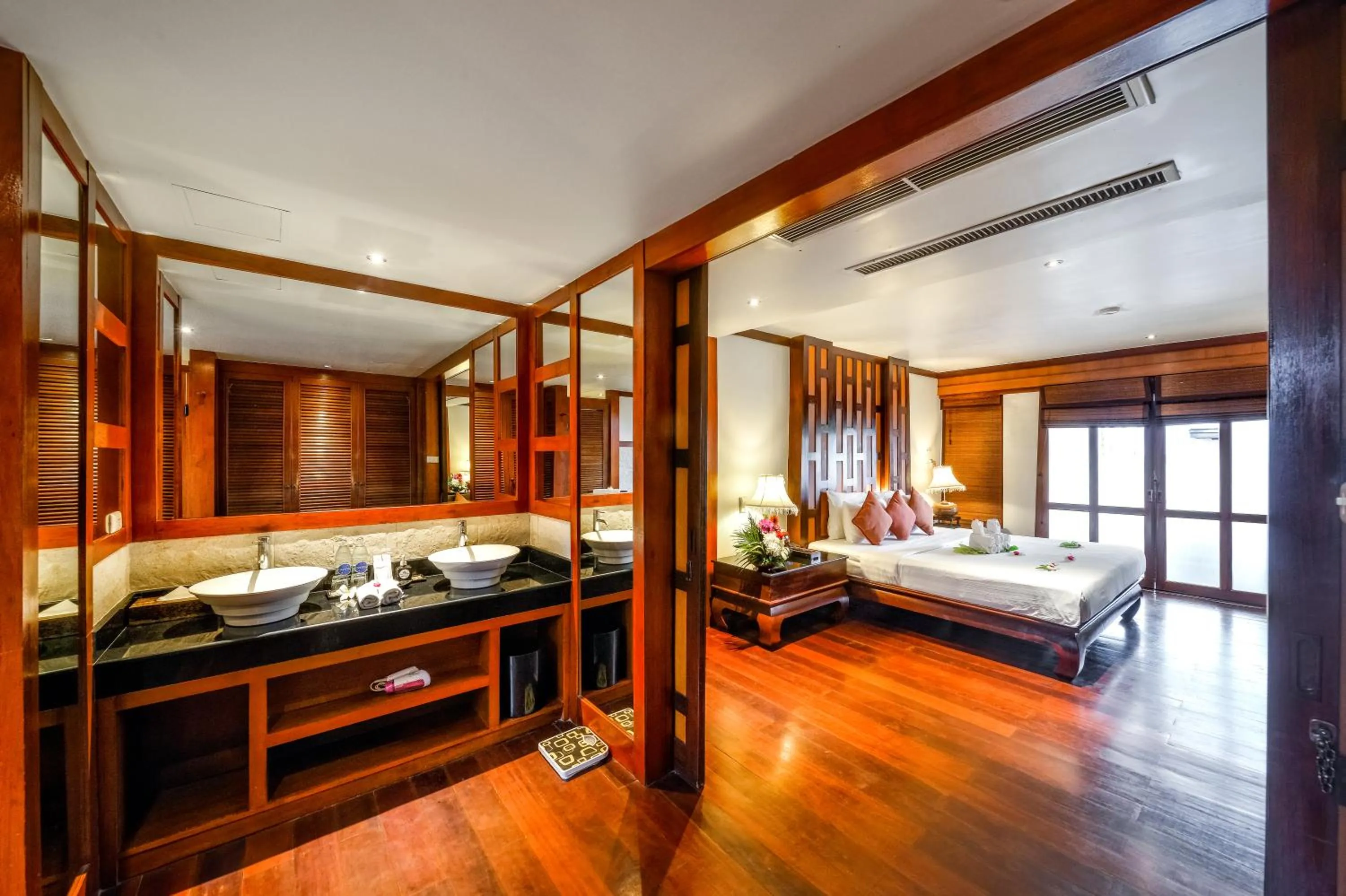 Bathroom, Bed in Baan Yin Dee Boutique Resort Phuket - SHA Plus
