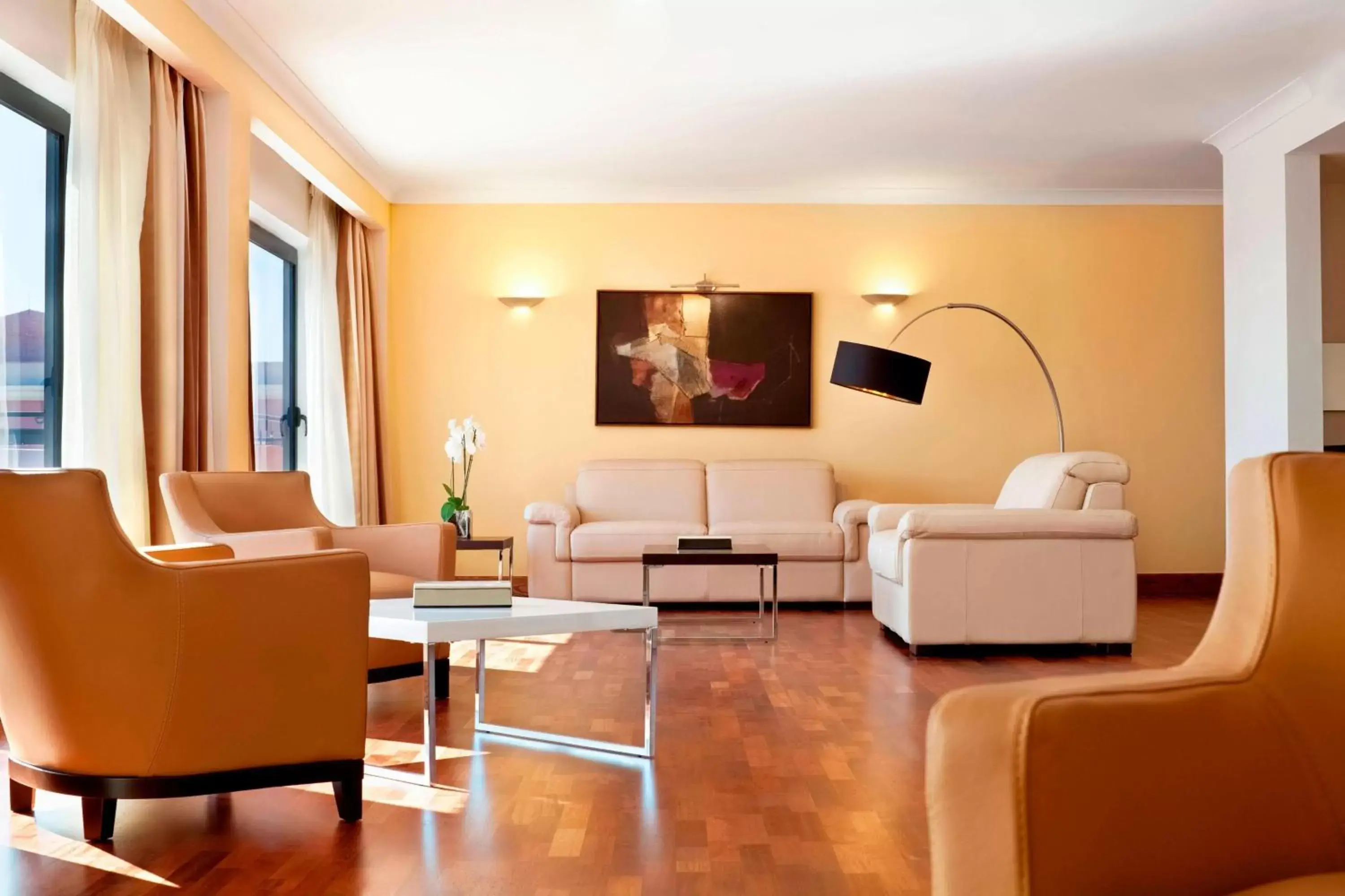 Living room, Seating Area in The Westin Dragonara Resort, Malta