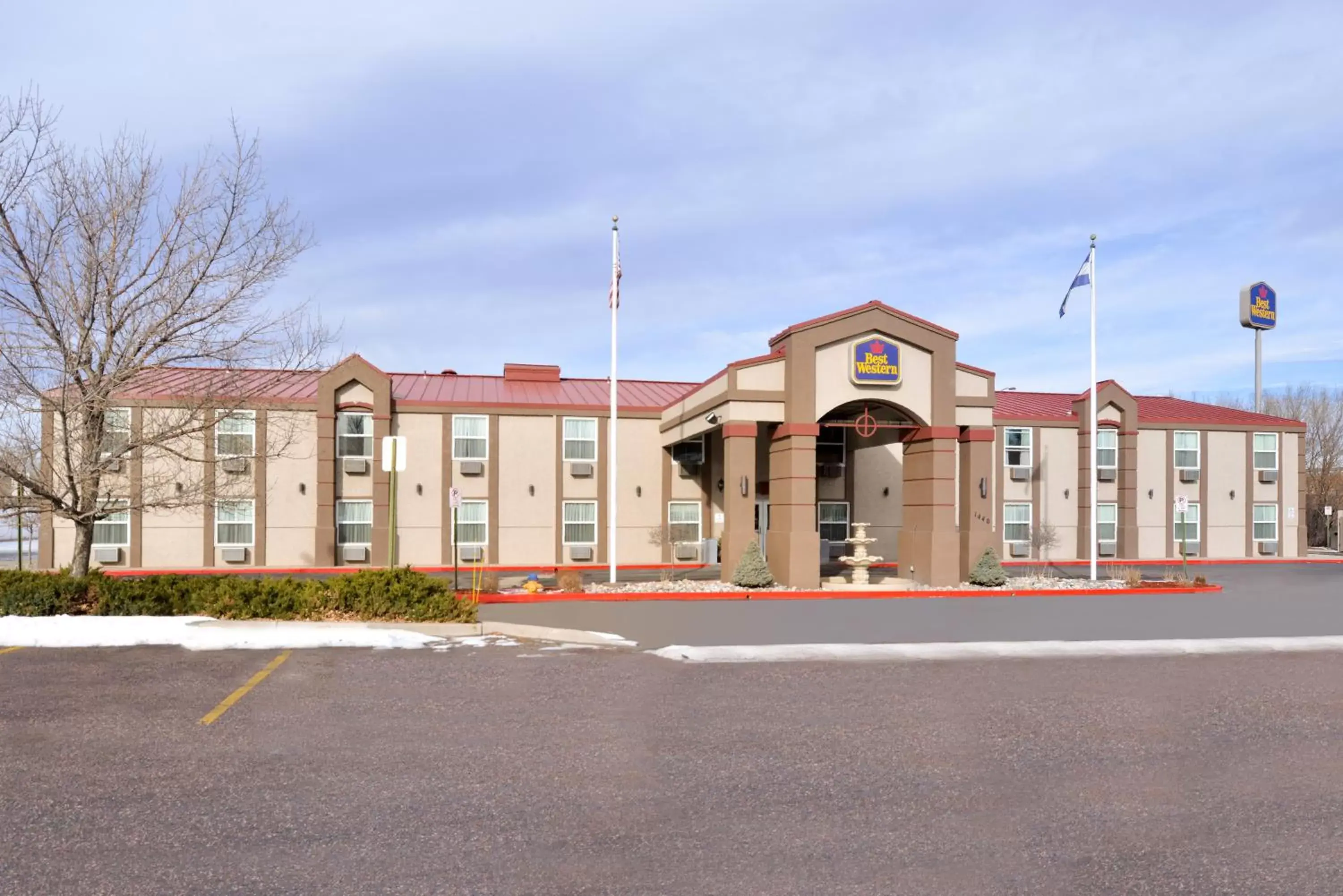 Property Building in Best Western Executive Inn & Suites