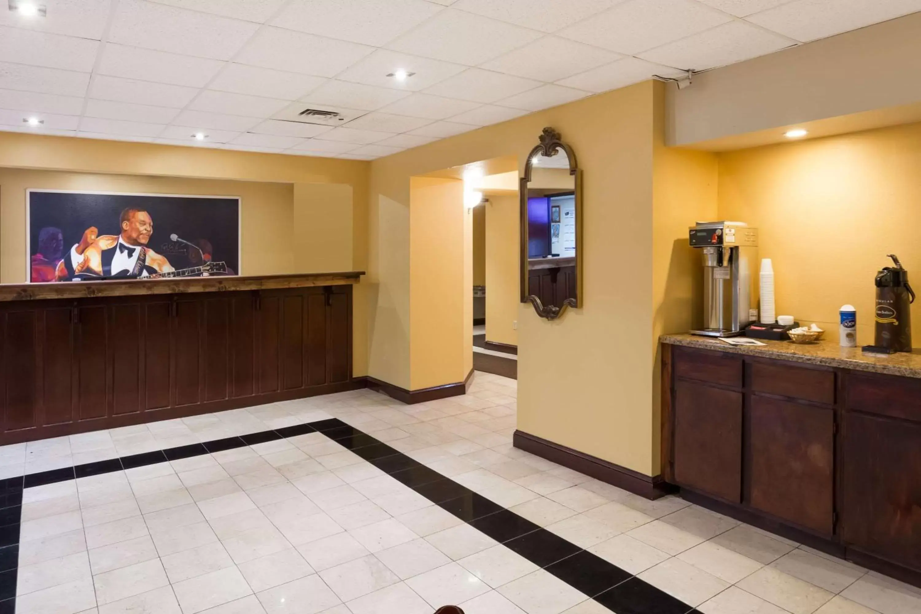 Lobby or reception in Super 8 by Wyndham Indianola