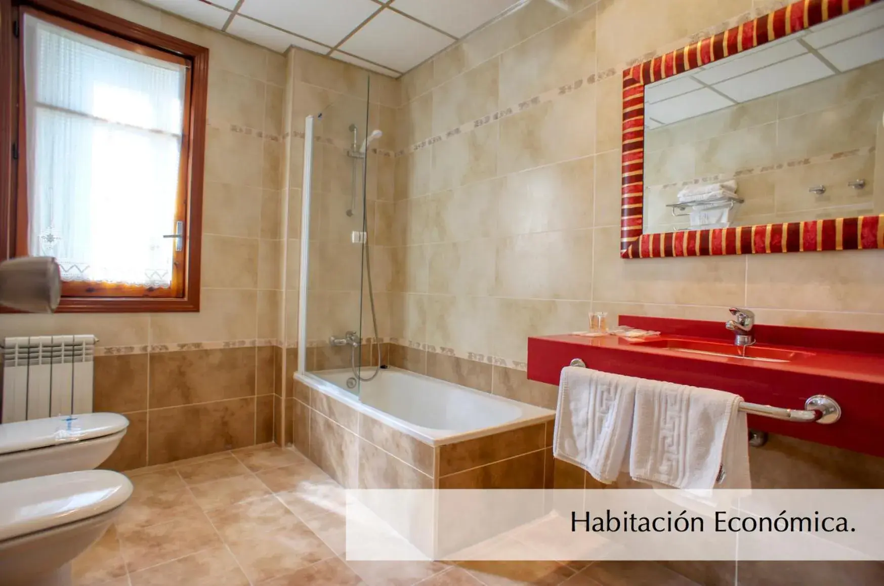 Bathroom in Hotel Montermoso