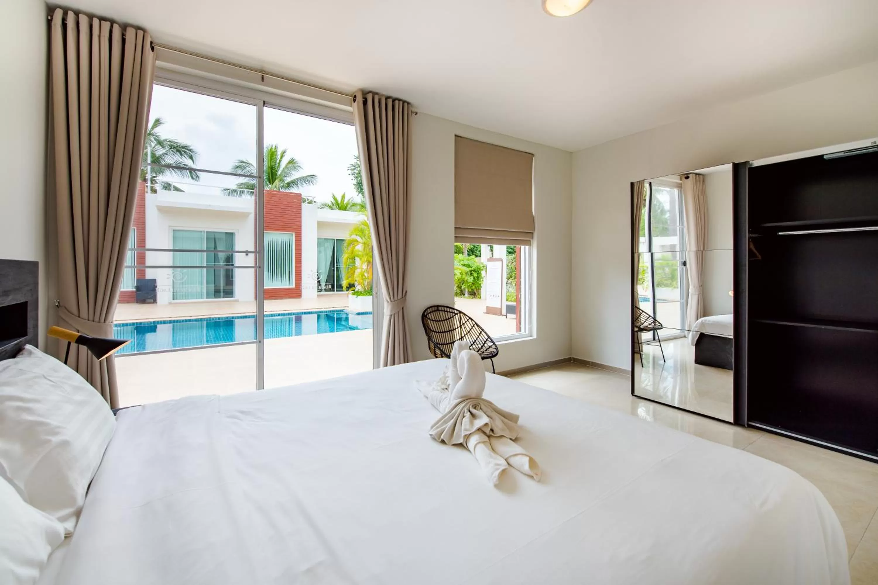 Bed in The Beach Village Resort