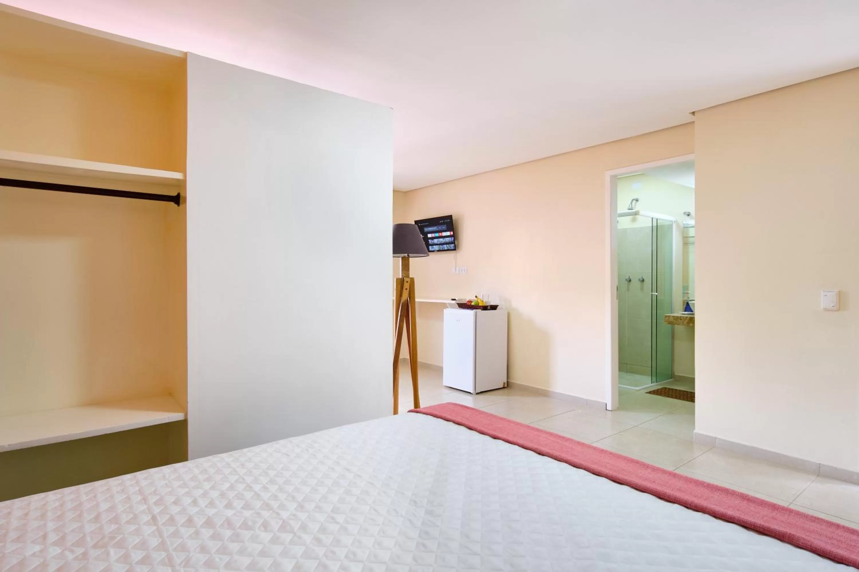 Photo of the whole room, Bed in Green Haven Residence