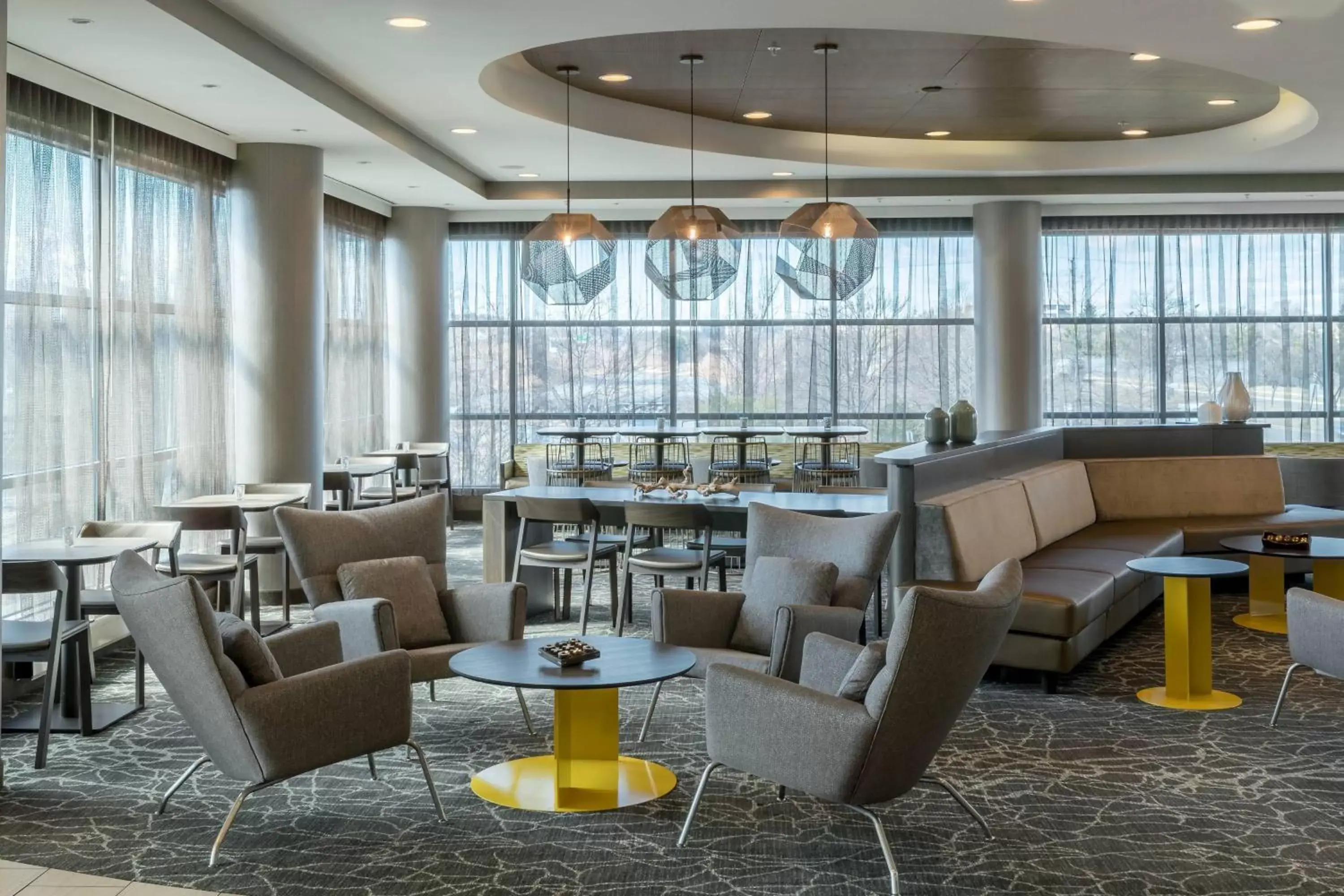 Lobby or reception, Restaurant/Places to Eat in SpringHill Suites Alexandria Southwest