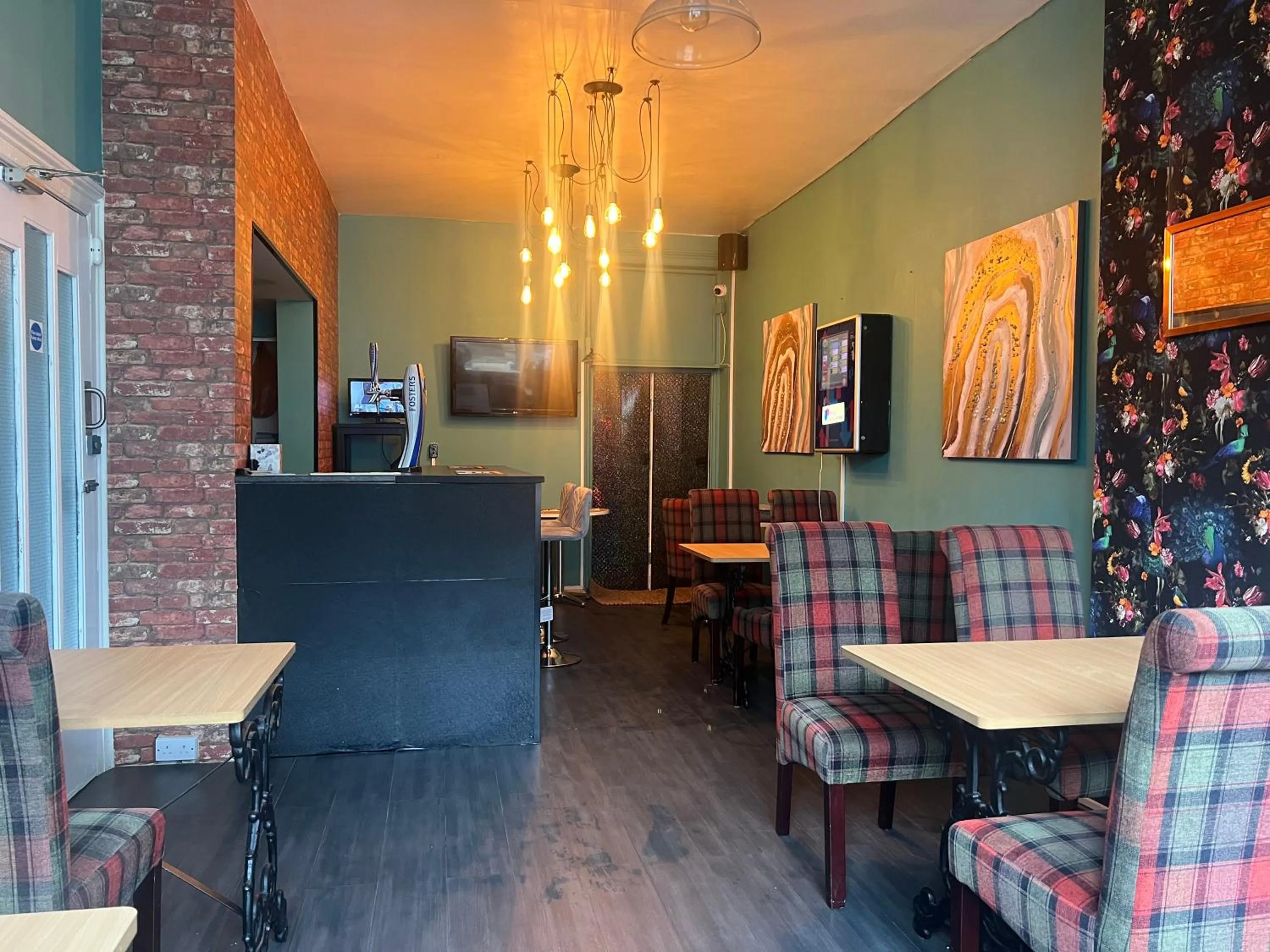 Restaurant/places to eat in The B & B Blackpool