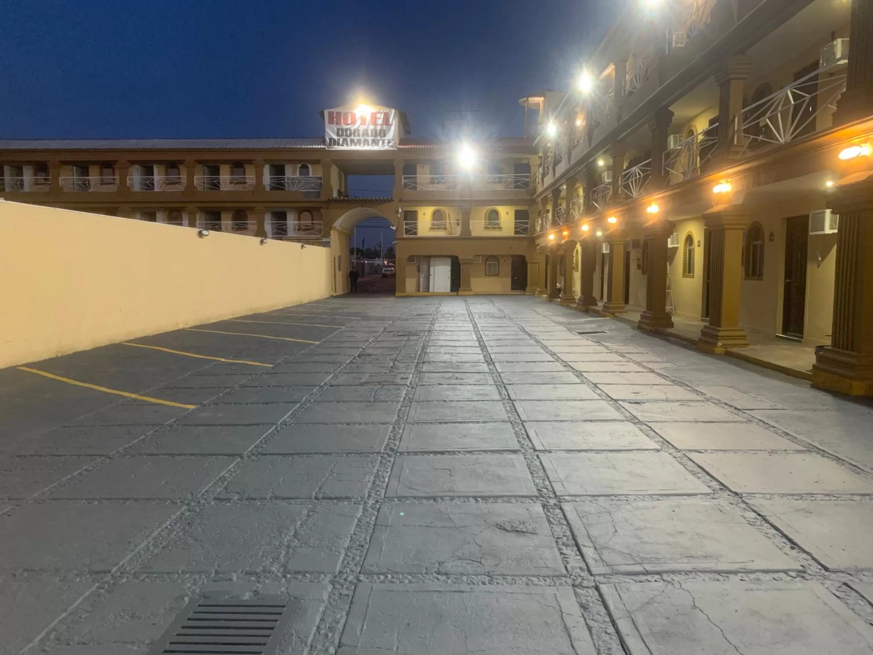 HOTEL DORADO DIAMANTE