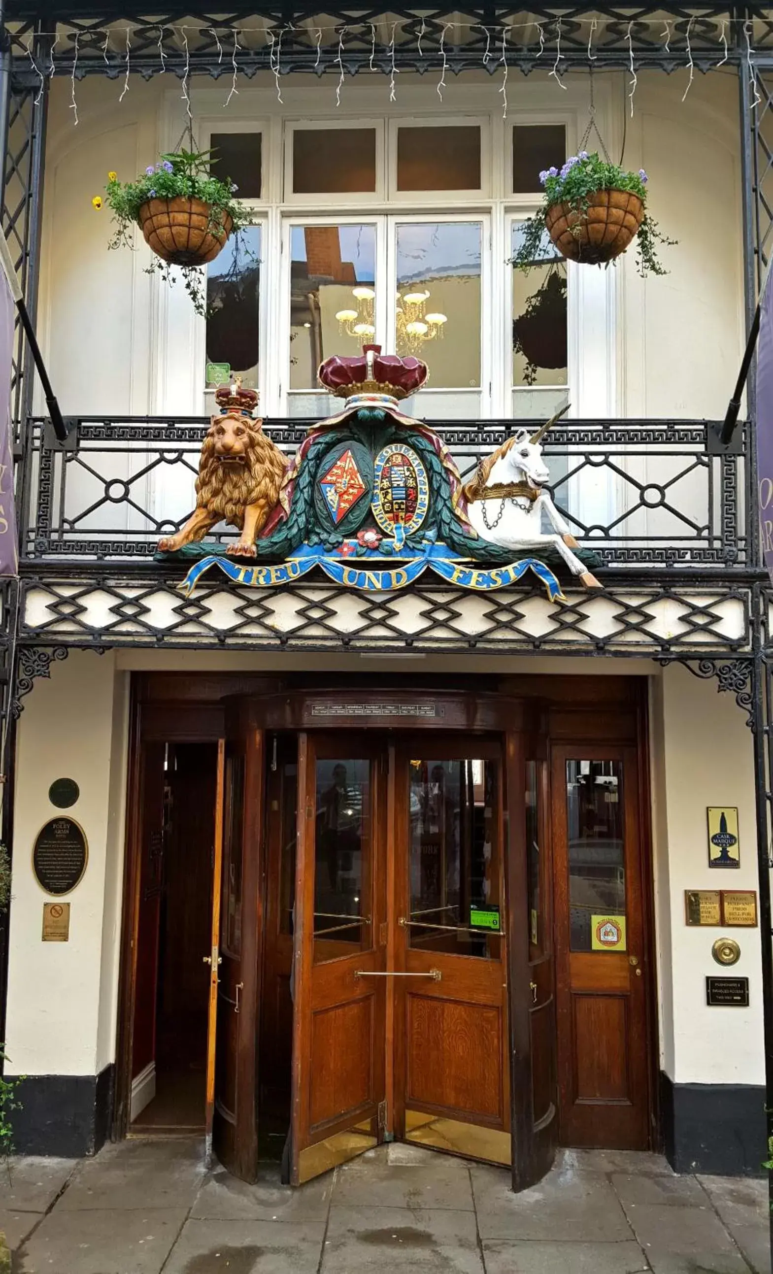 Facade/entrance in The Foley Arms Hotel Wetherspoon
