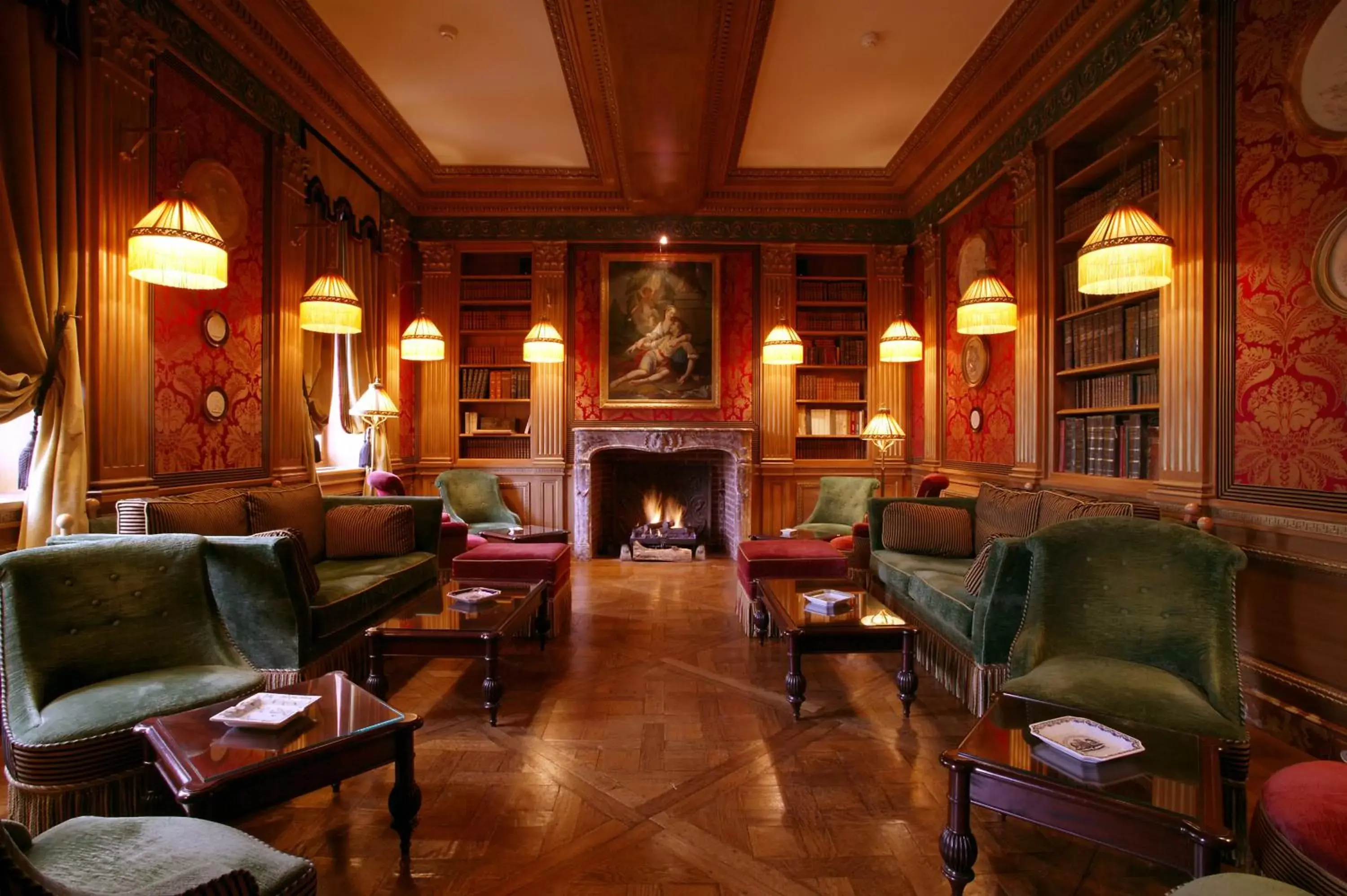 Library, Seating Area in Château de Courcelles
