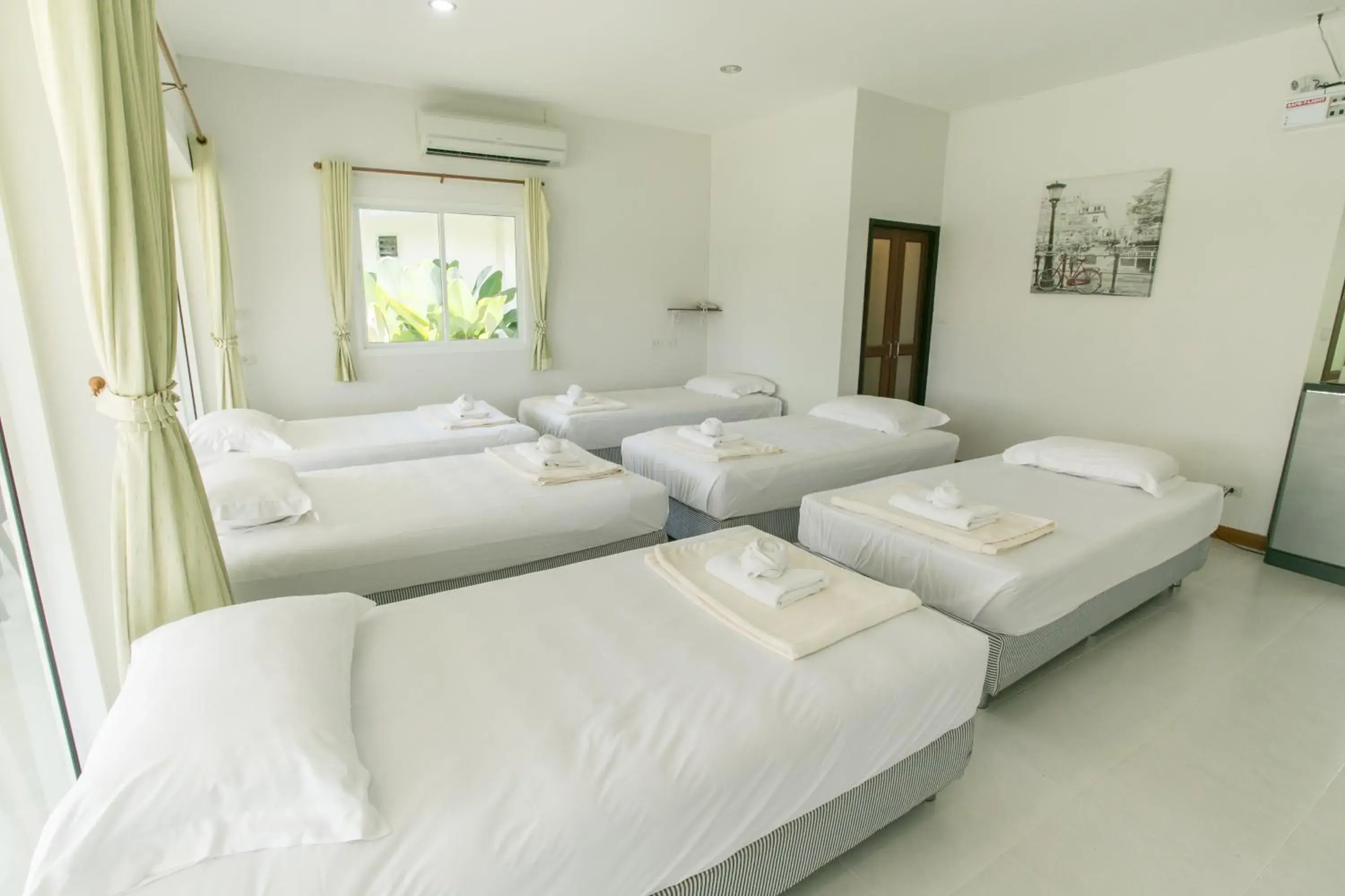 Bedroom, Bed in Nisasiri Boutique Resort Bedroom, Bed in Nisasiri Boutique Resort