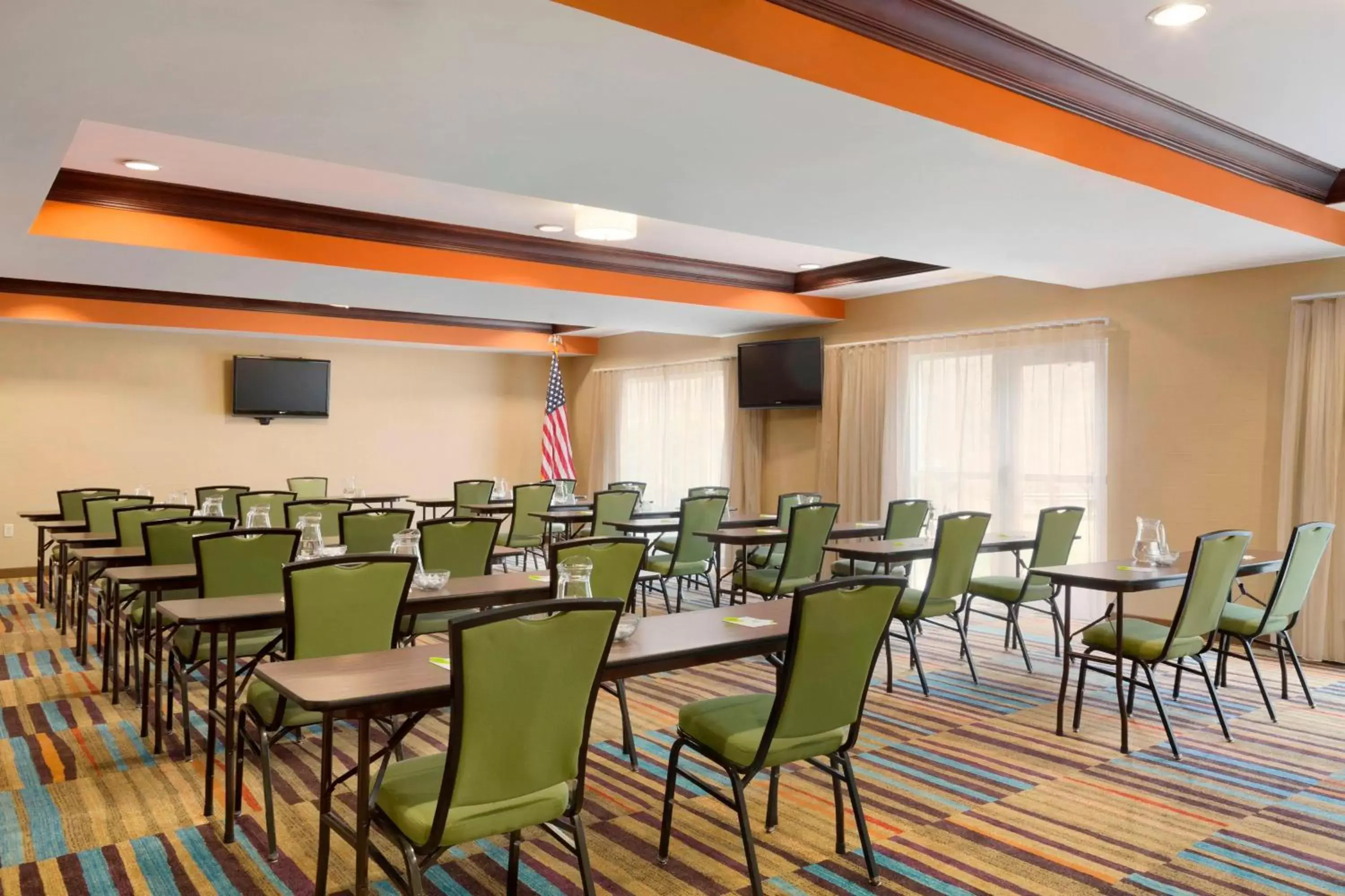 Meeting/conference room in Fairfield Inn & Suites Columbia Northeast