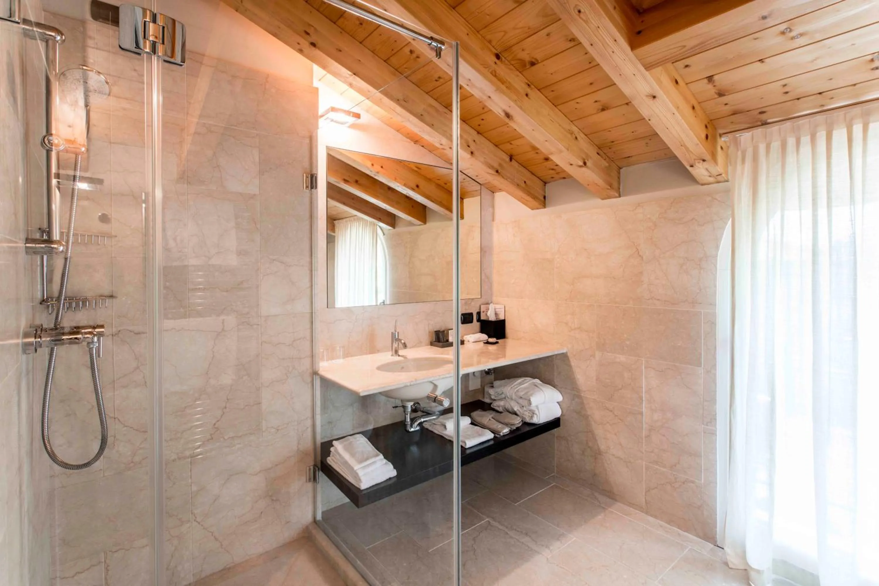 One-Bedroom Apartment - Separate Building in Hotel Bella Riva