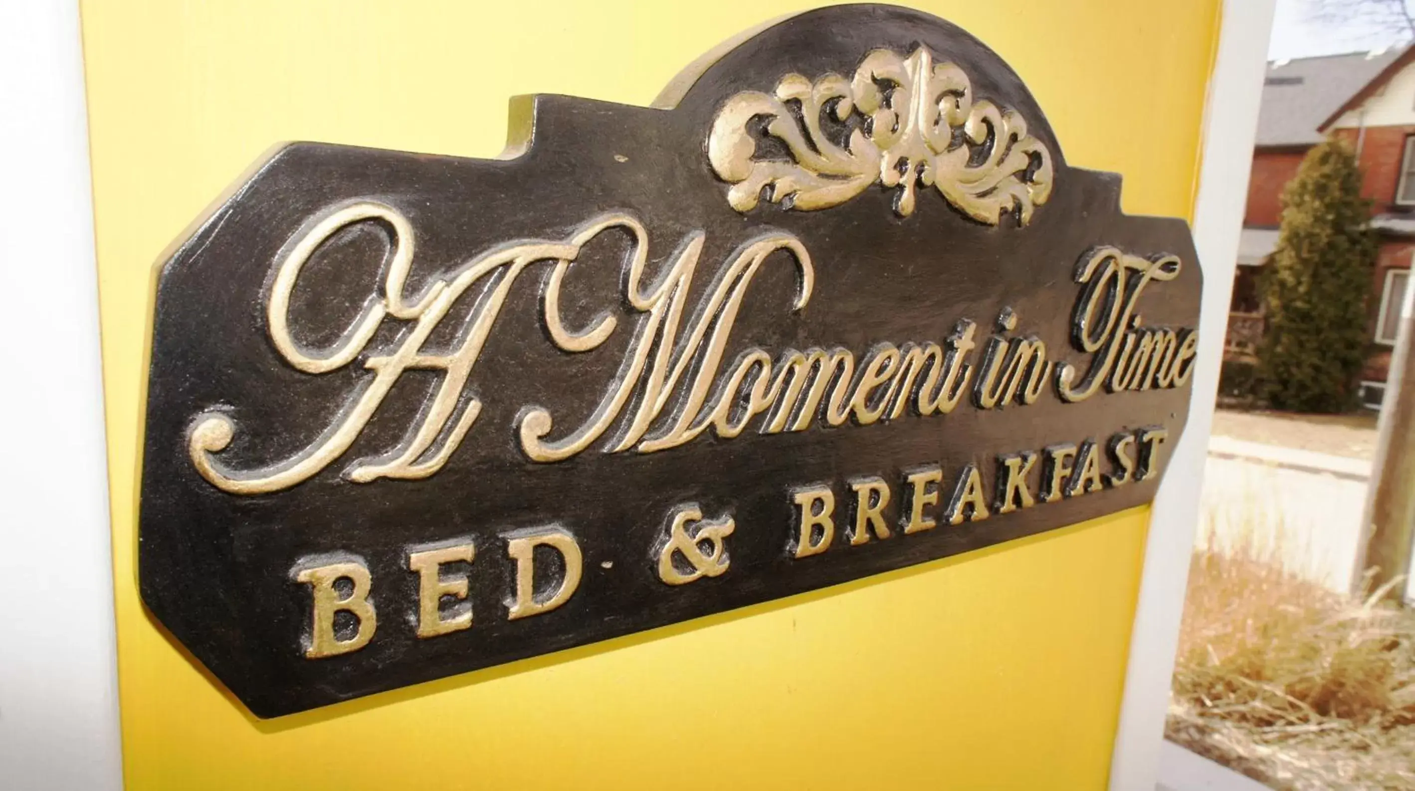 Decorative detail, Property Logo/Sign in A Moment in Time Bed and Breakfast