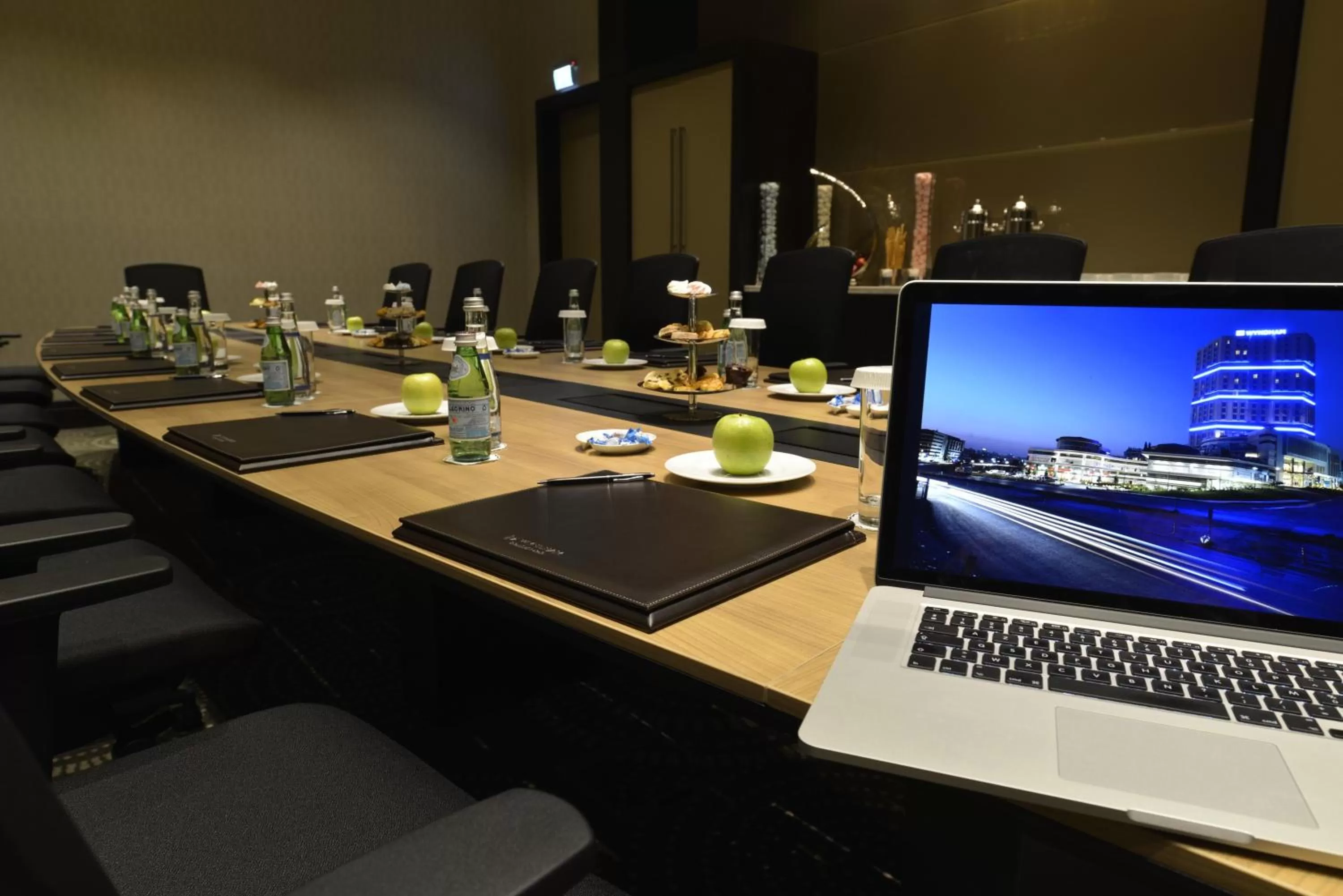 Meeting/conference room in Wyndham Grand Istanbul Europe