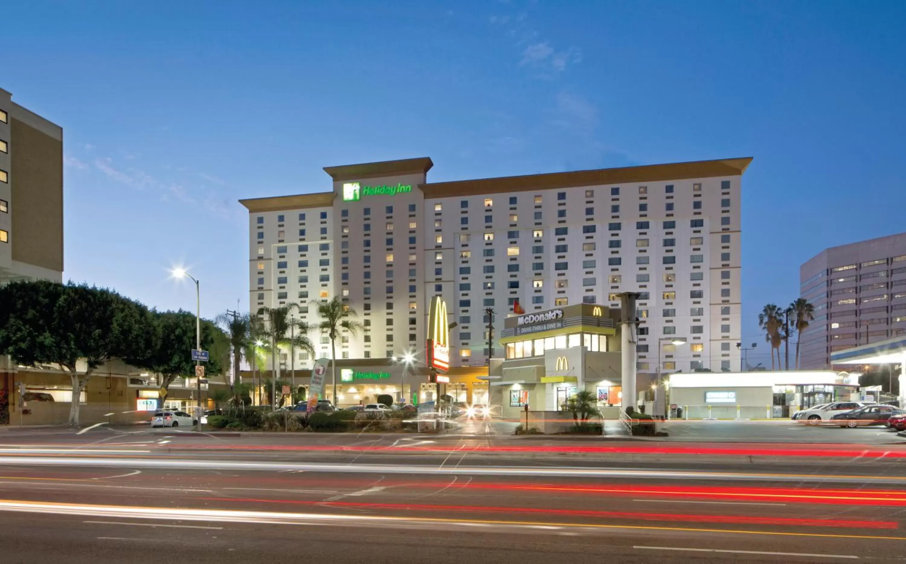 Property building in Holiday Inn Los Angeles - LAX Airport, an IHG Hotel