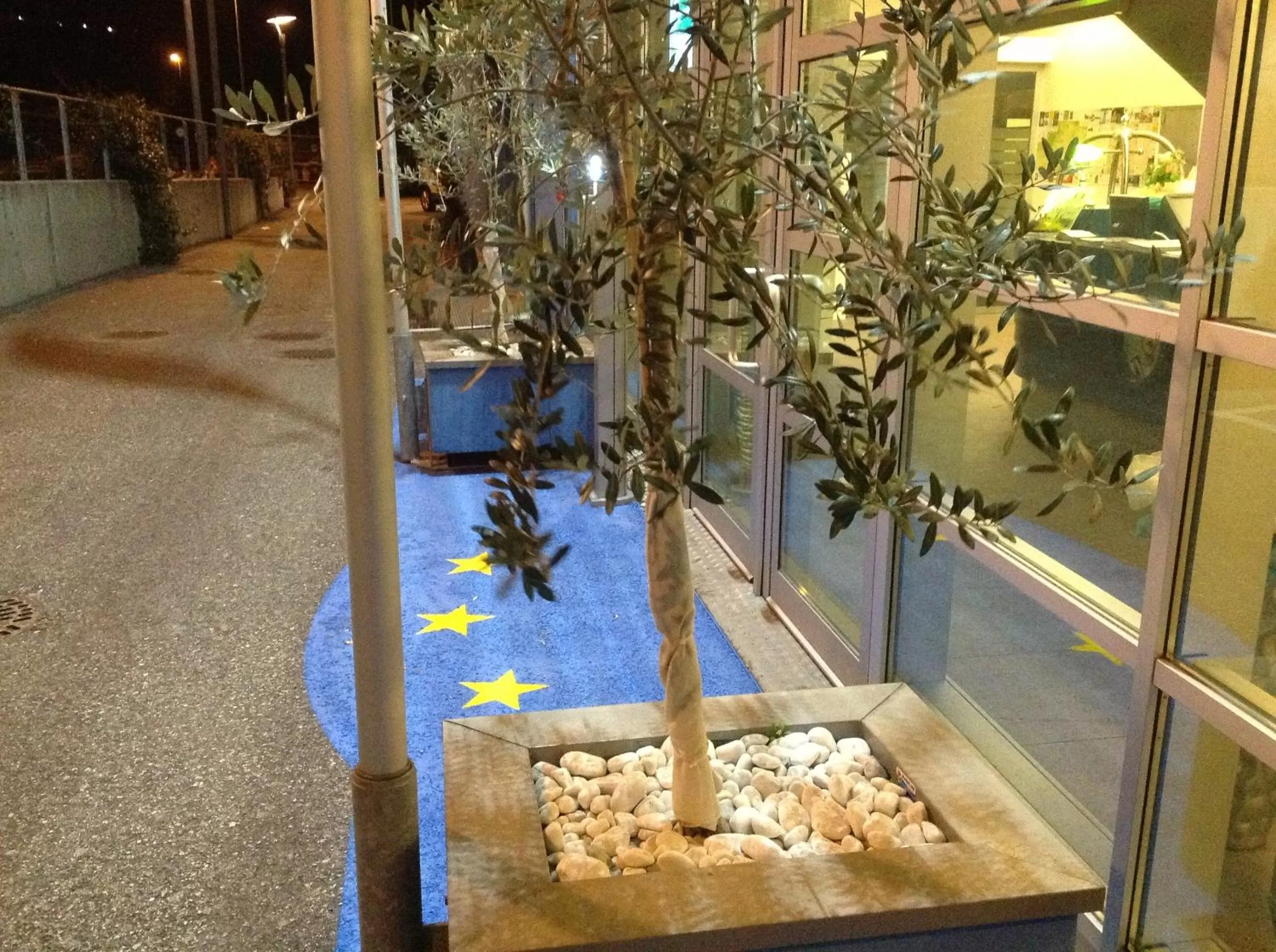 Facade/entrance, Pool View in Al Marinaio Hotel Garni