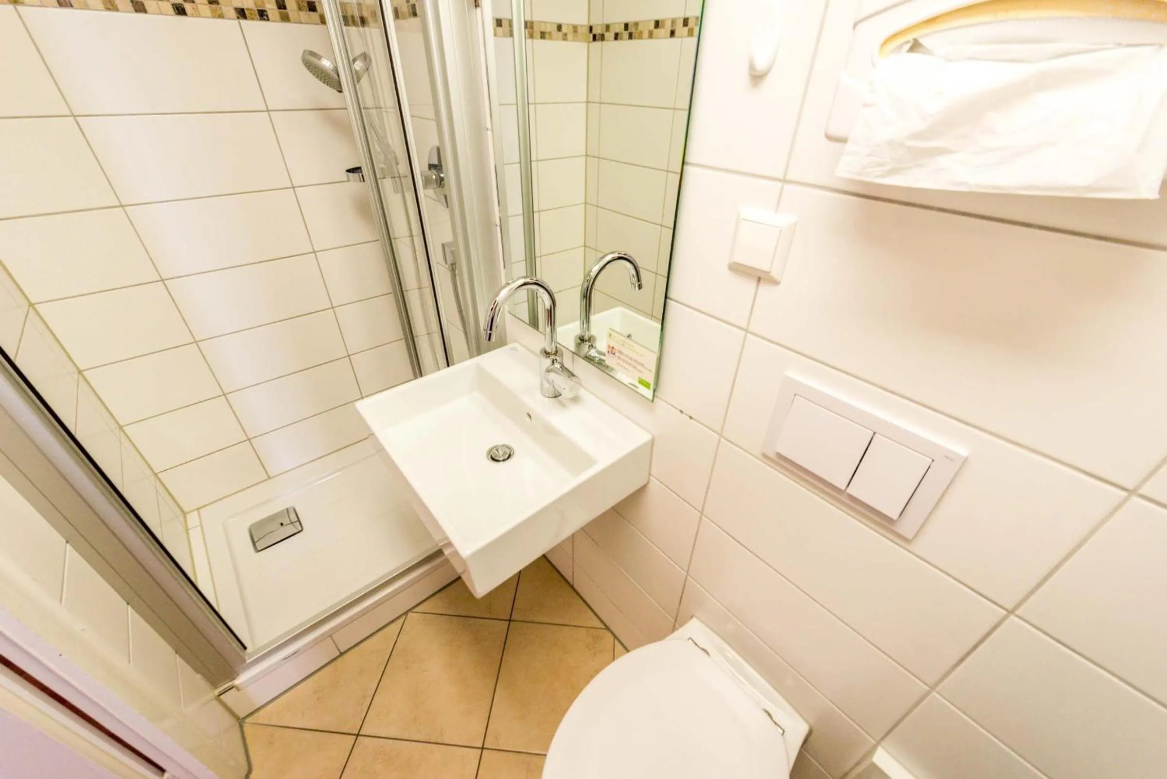 Toilet in Flair Hotel Vier Jahreszeiten