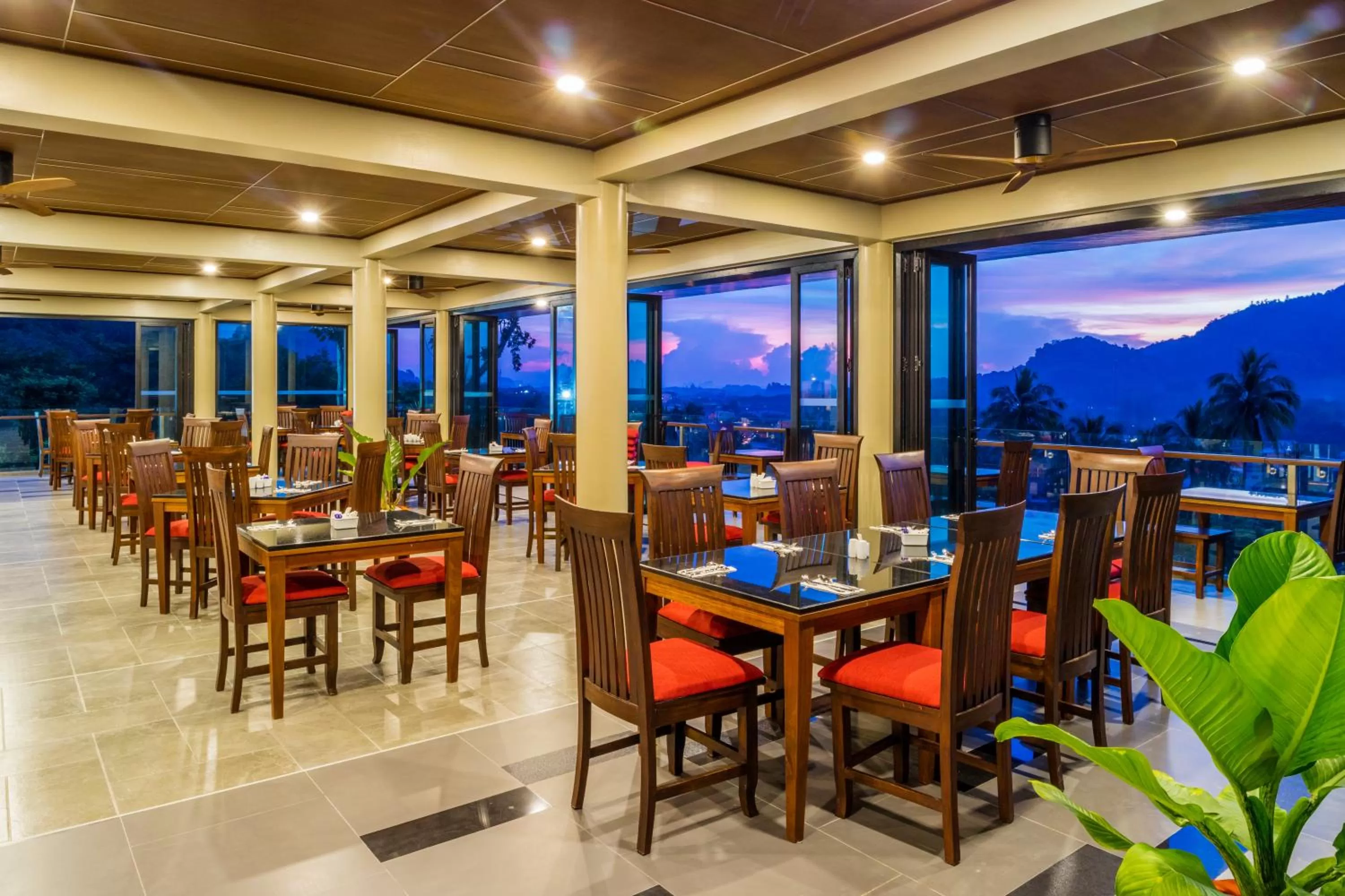 Restaurant/places to eat in Aonang Phu Pi Maan Resort & Spa