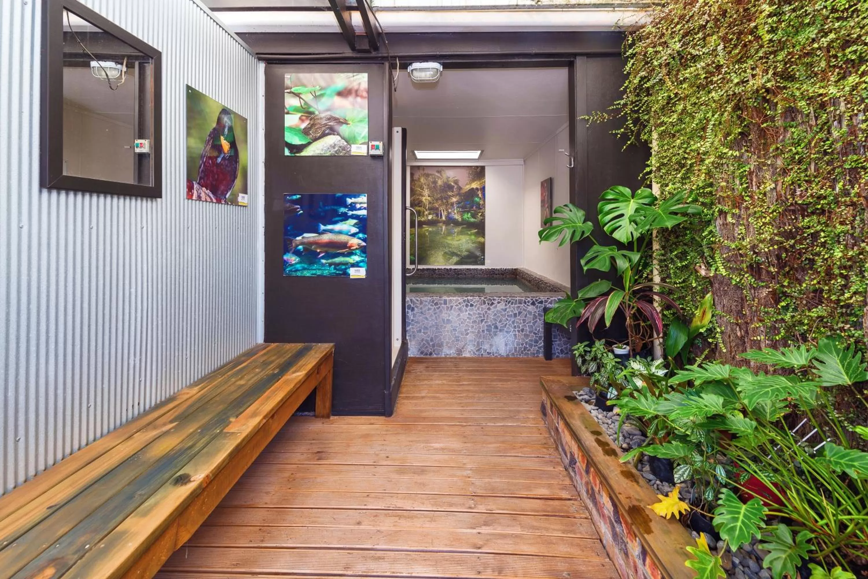 Spa and wellness centre/facilities in Red Rock Thermal Motel - Mineral Pool