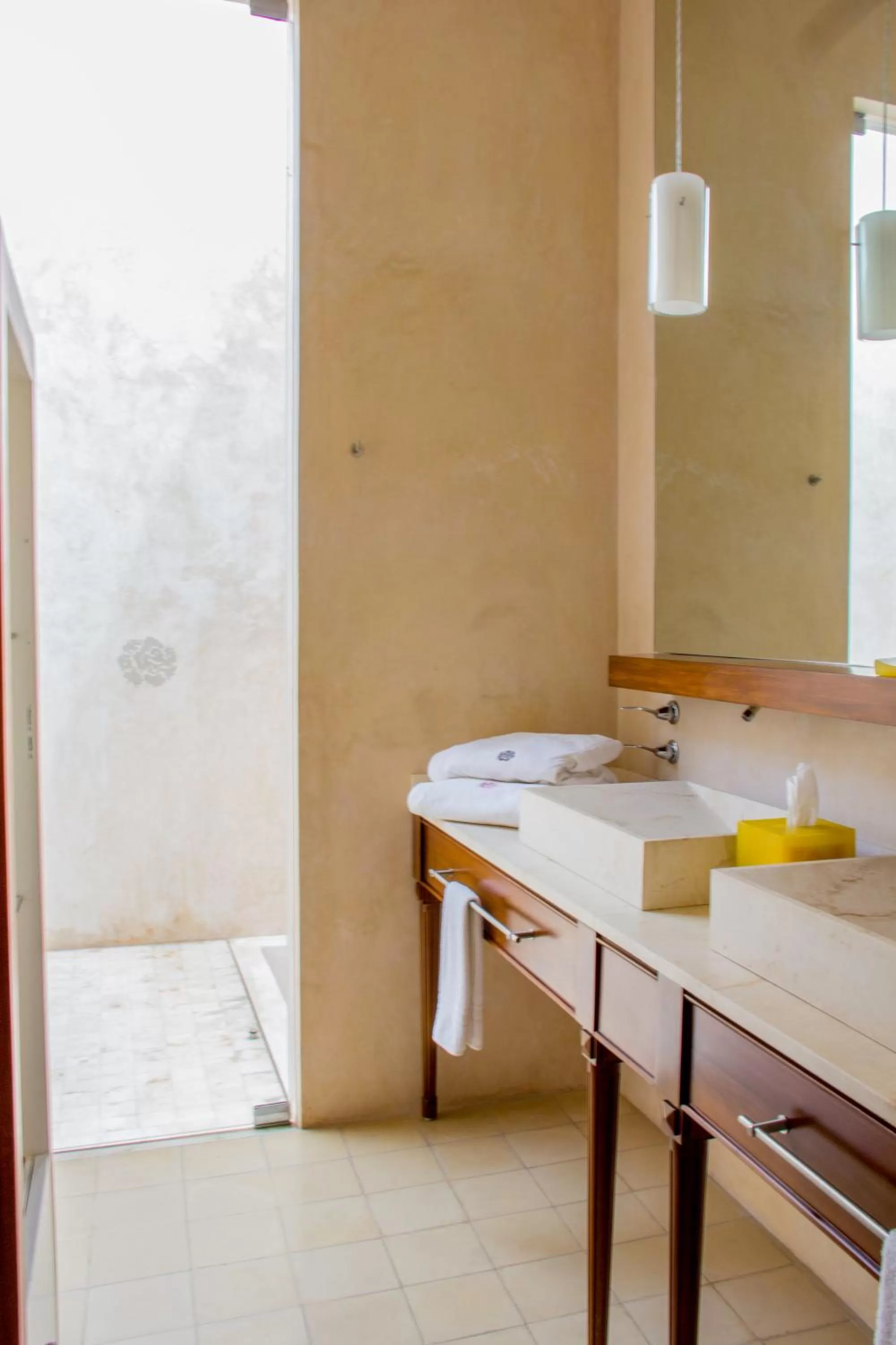 Bathroom in Rosas & Xocolate Boutique Hotel and Spa Merida, a Member of Design Hotels