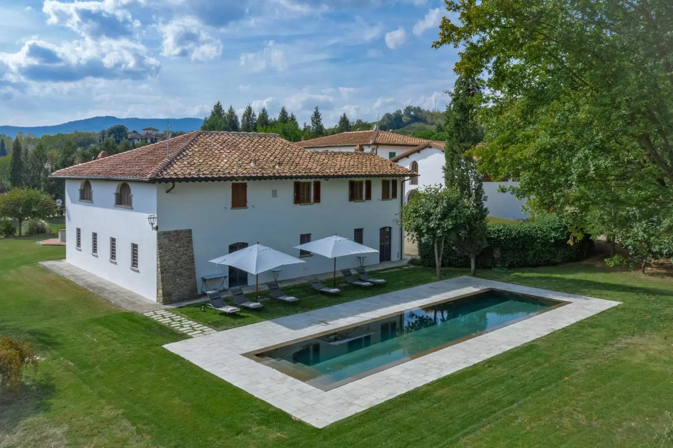 Bird's eye view, Property Building in VIESCA Suites & Villas Il Borro Toscana