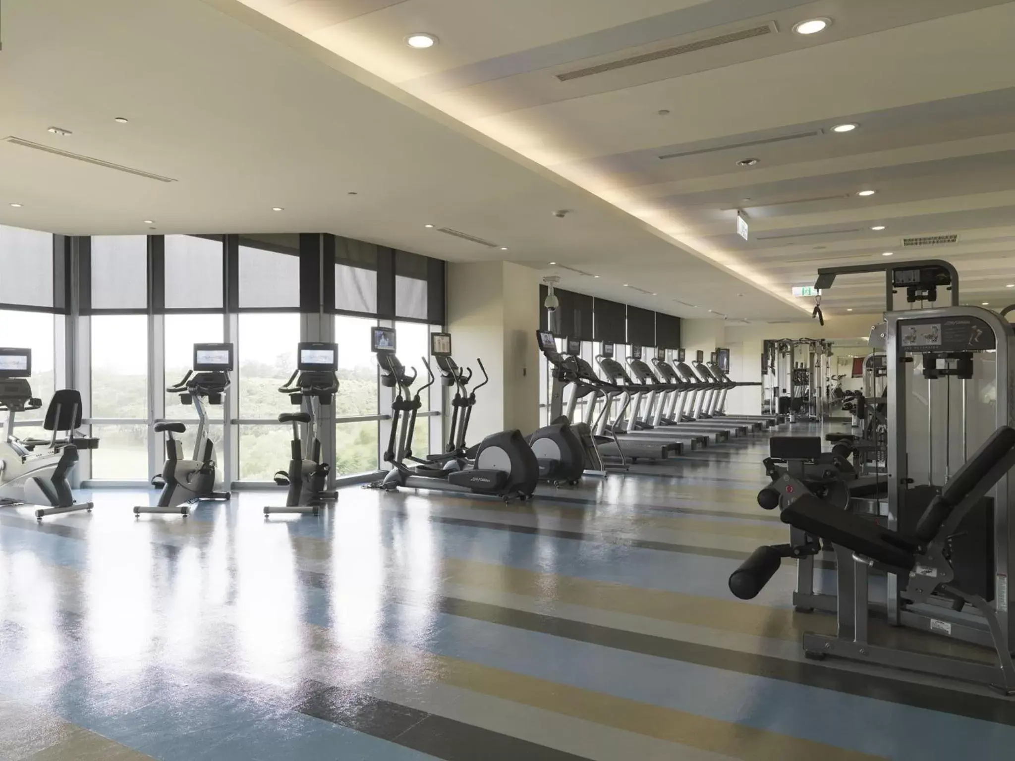 Fitness centre/facilities, Fitness Center/Facilities in Novotel Taipei Taoyuan International Airport