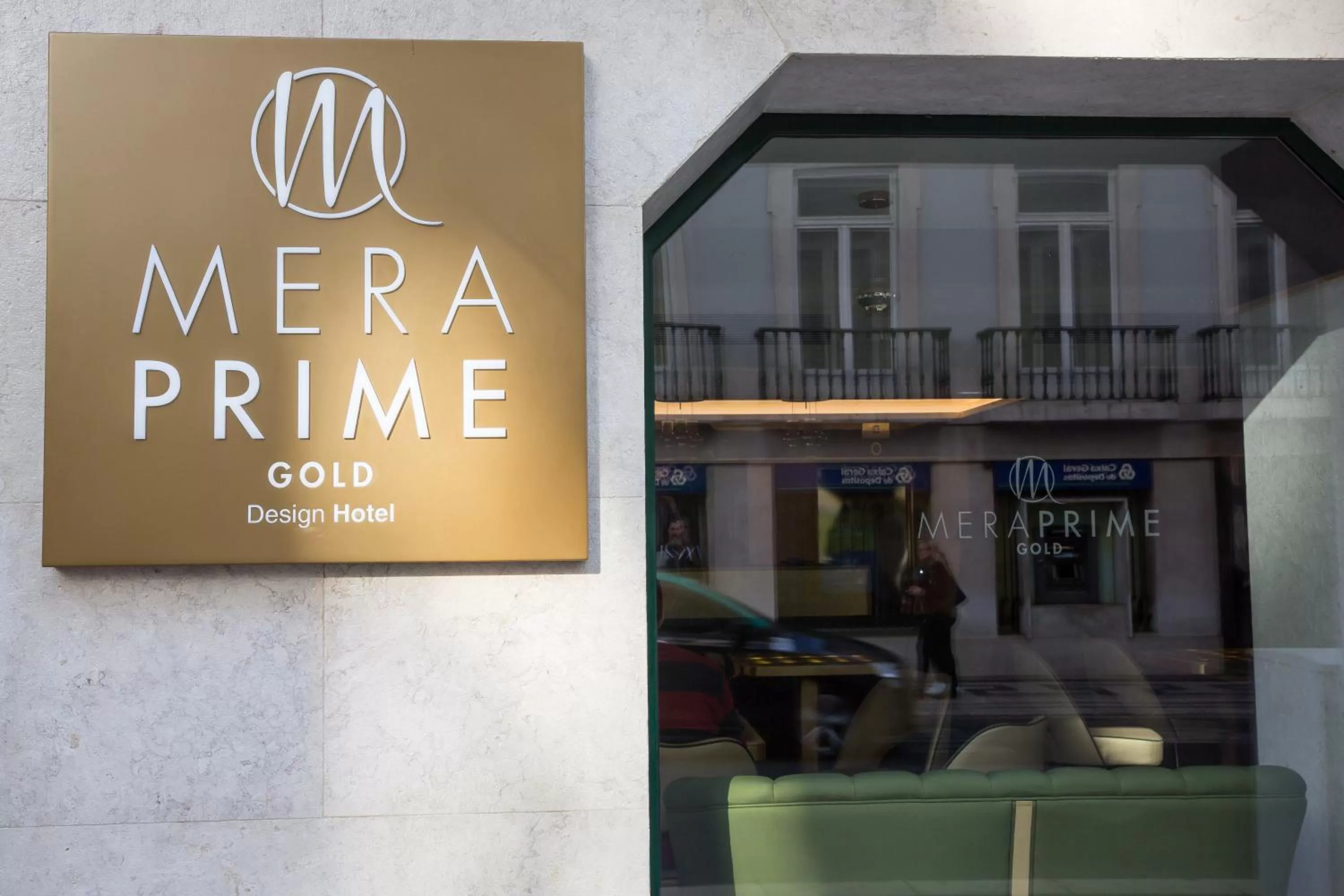 Property building in Hotel MeraPrime Gold Lisboa