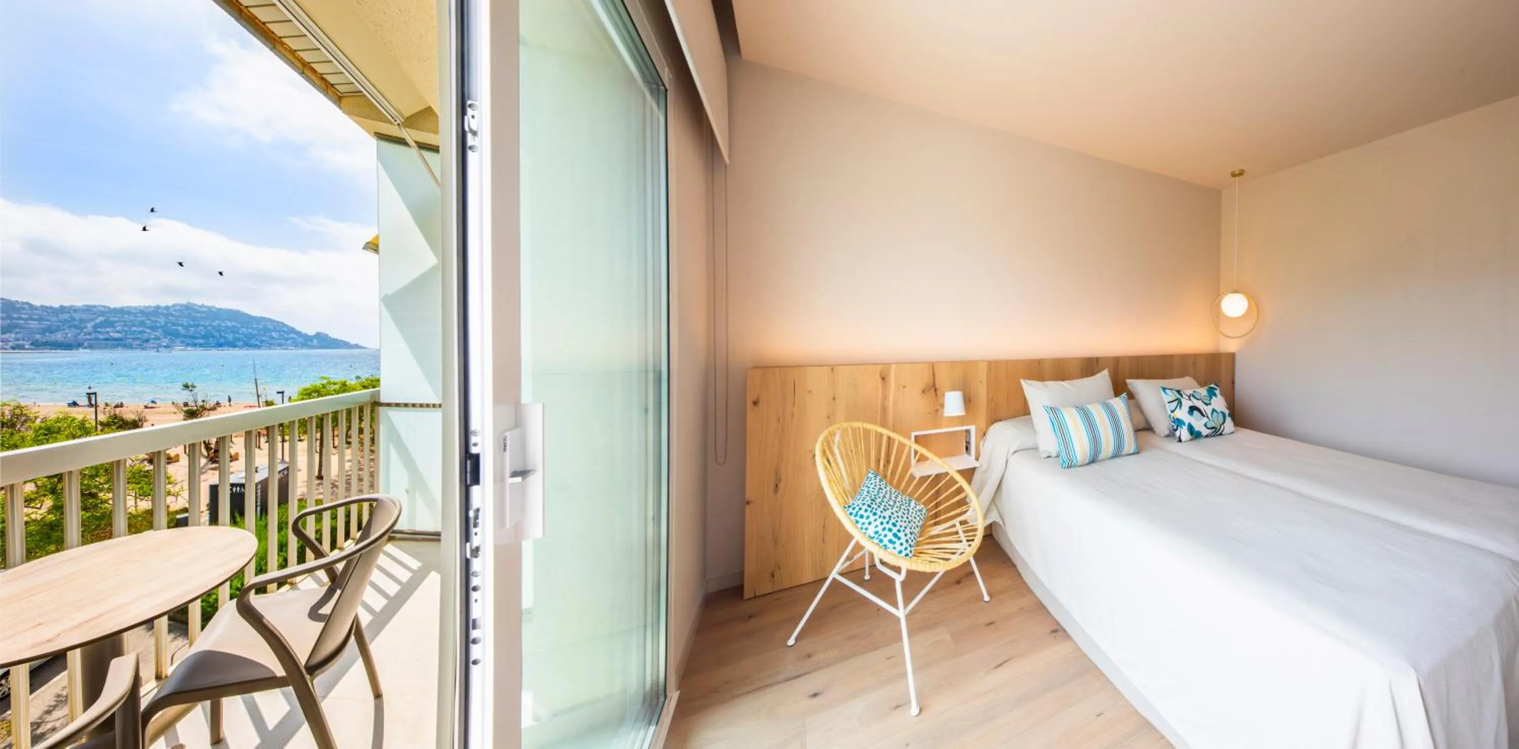 Bed in Hotel Maritim 4 Superior