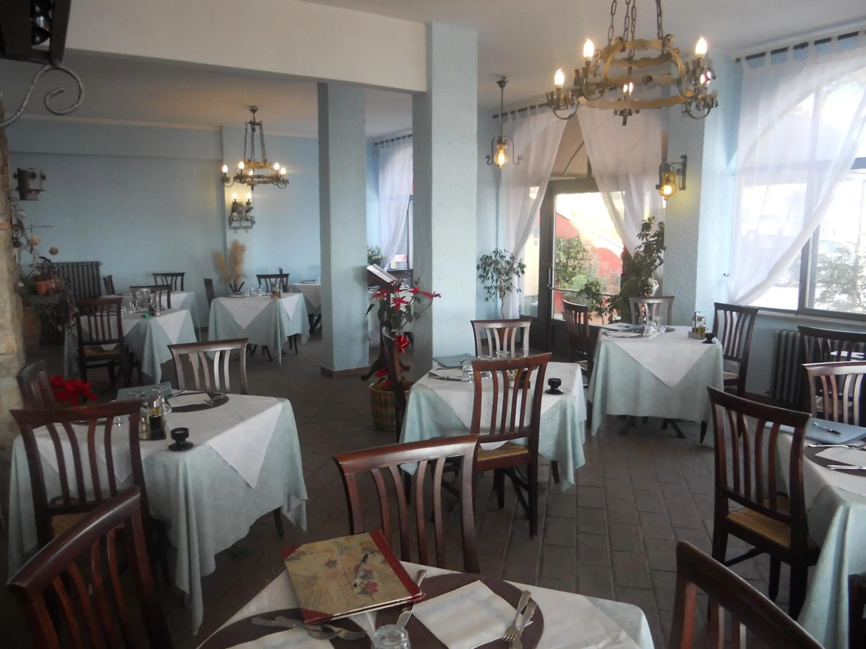 Restaurant/Places to Eat in Hotel Cavalieri