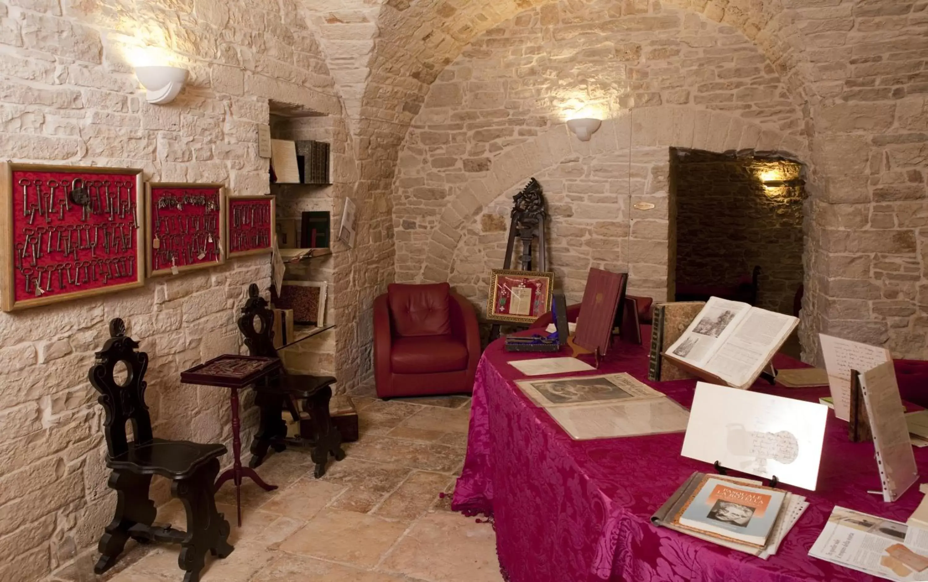 Library, Lobby/Reception in Palazzo Antica Via Appia