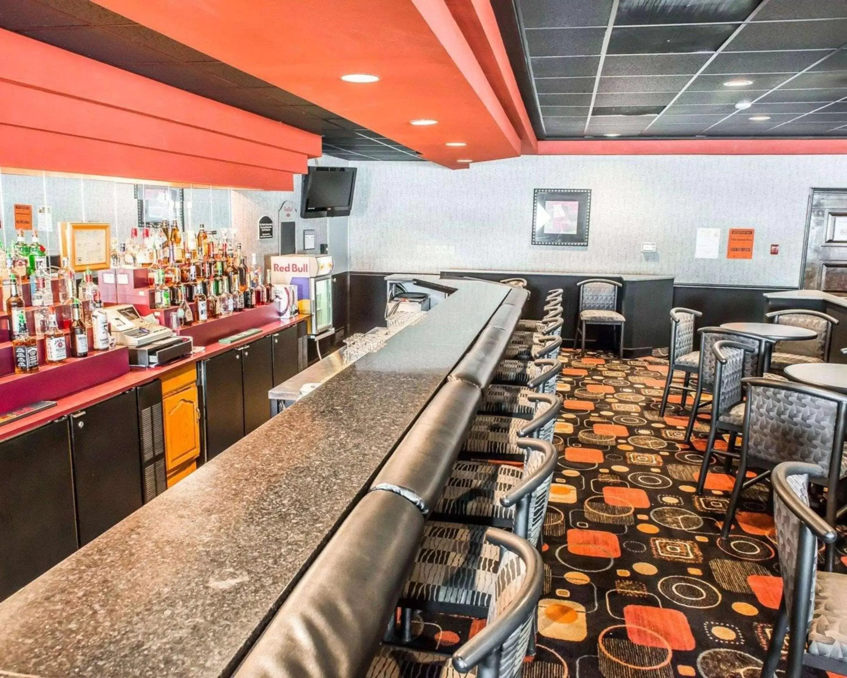 Lounge or bar, Restaurant/Places to Eat in Comfort Inn Somerset