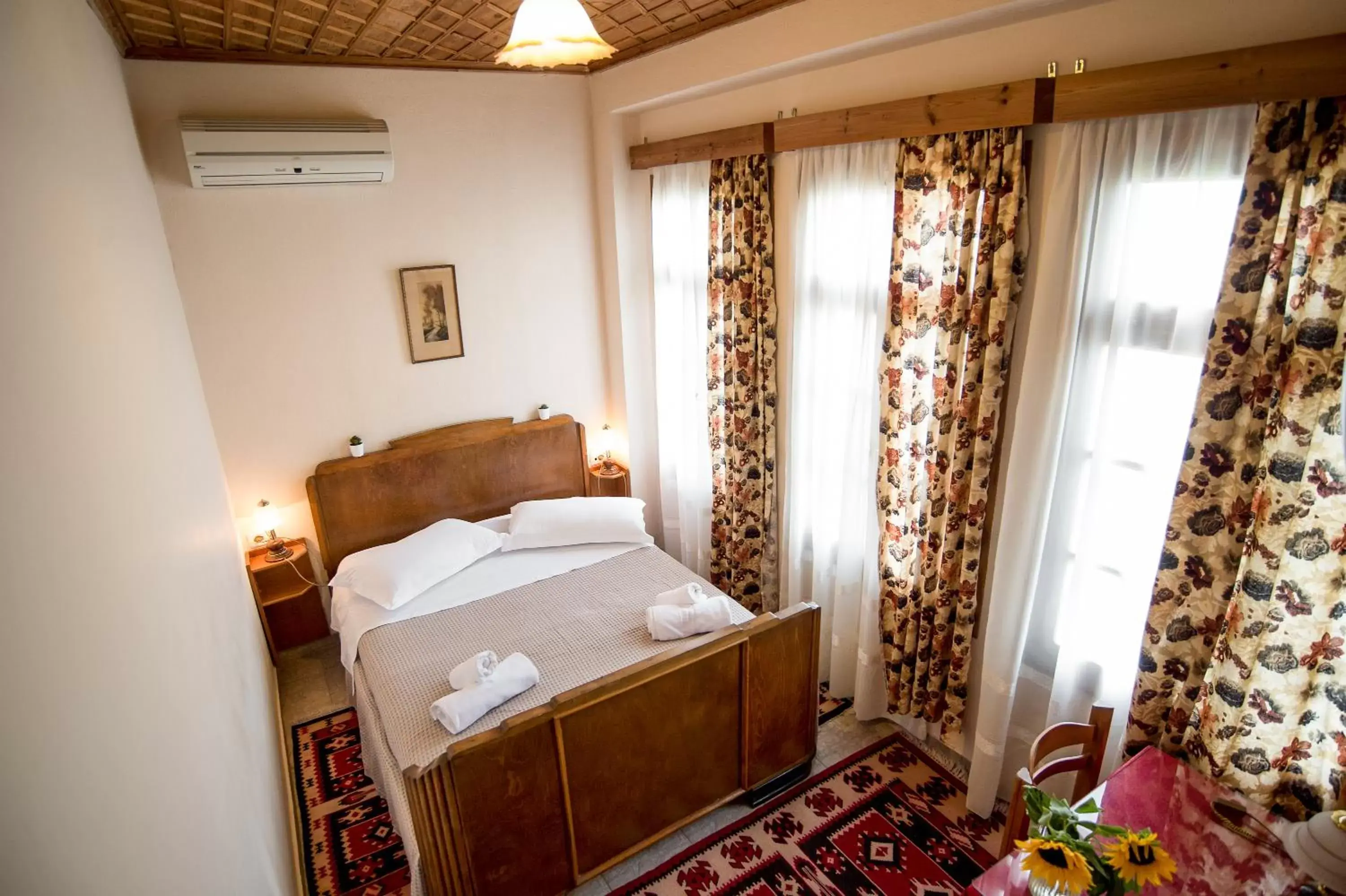 Photo of the whole room, Bed in Hotel Kalemi