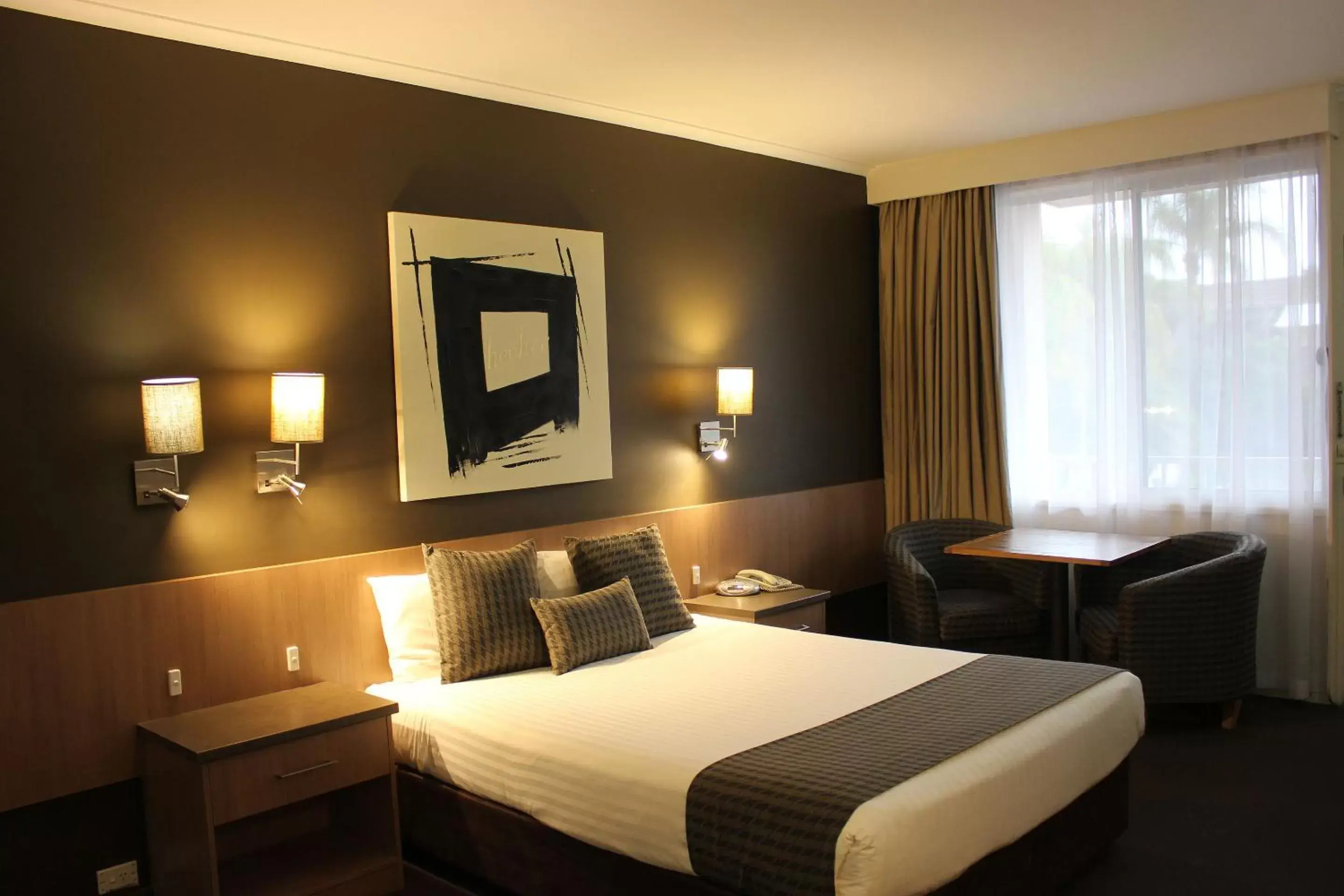 Bathroom, Bed in Swan Hill Resort Bathroom, Bed in Swan Hill Resort