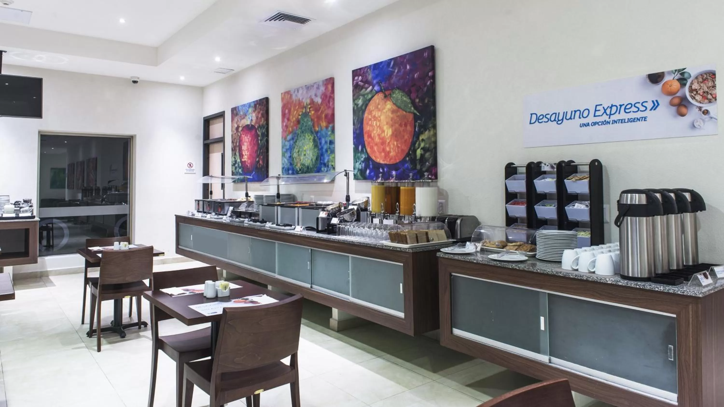 Breakfast in Holiday Inn Express Xalapa by IHG