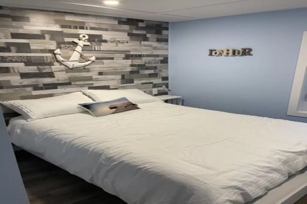 Bed in Hôtel les quatre bonheurs