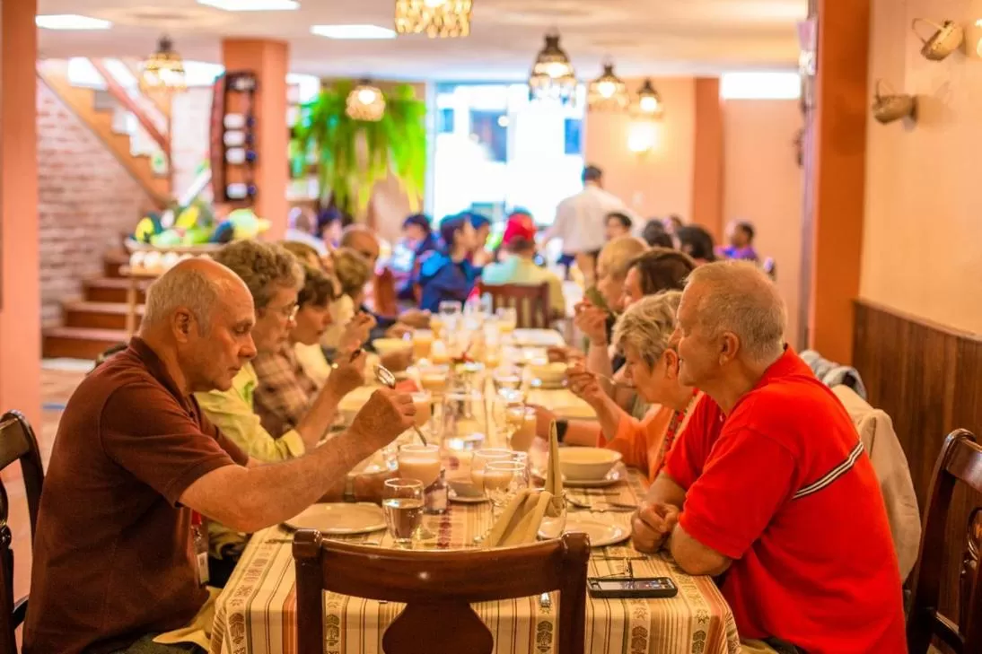 Restaurant/places to eat in Hotel Donde Ivan