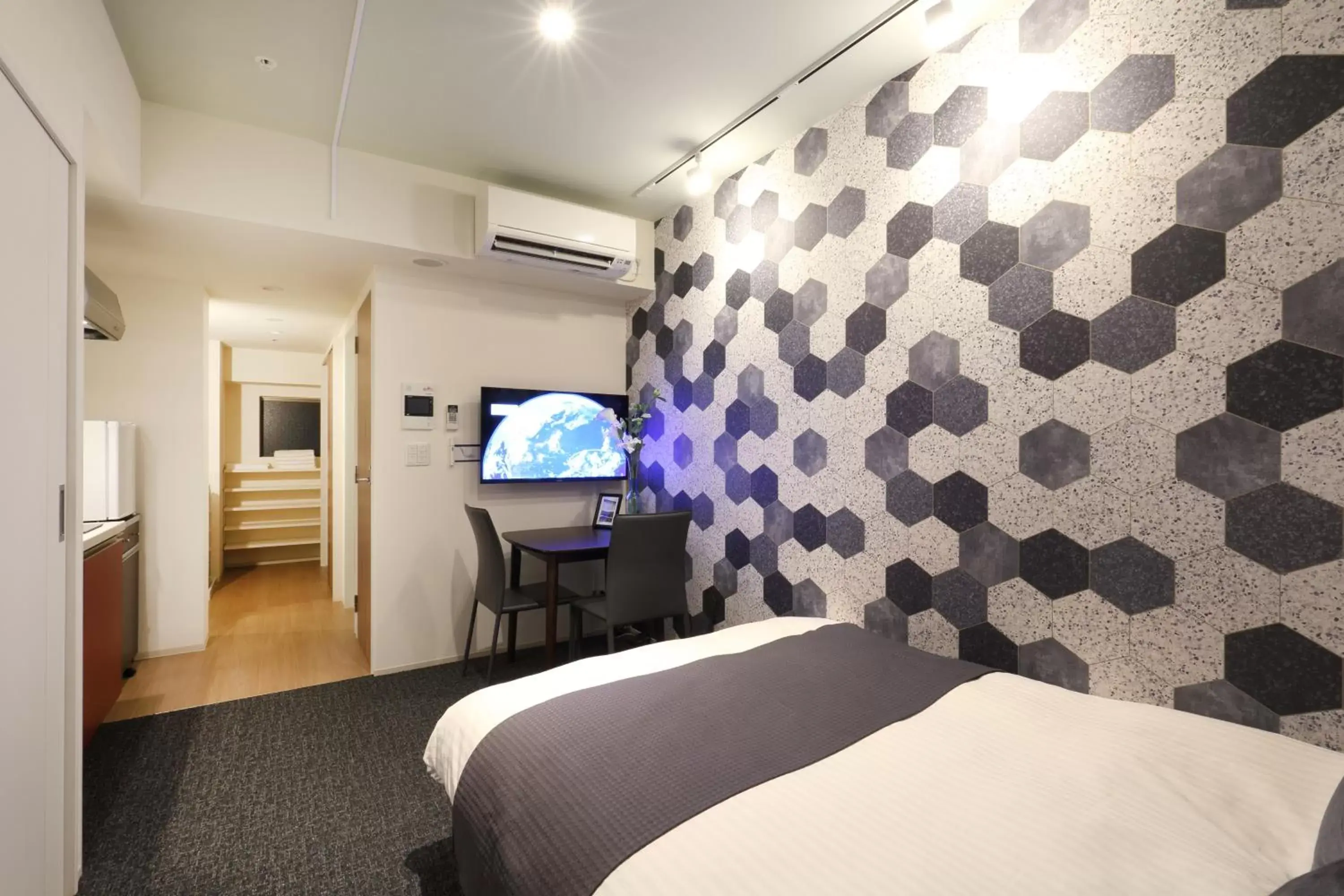 TV and multimedia, Bed in Residence Hotel Hakata 19