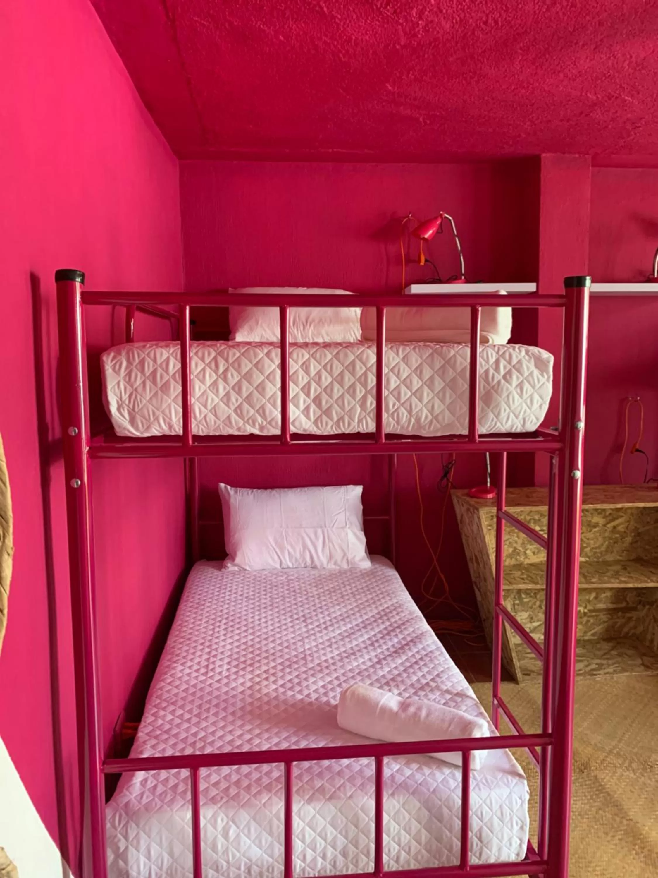 bunk bed, Bed in Why Not Hotel