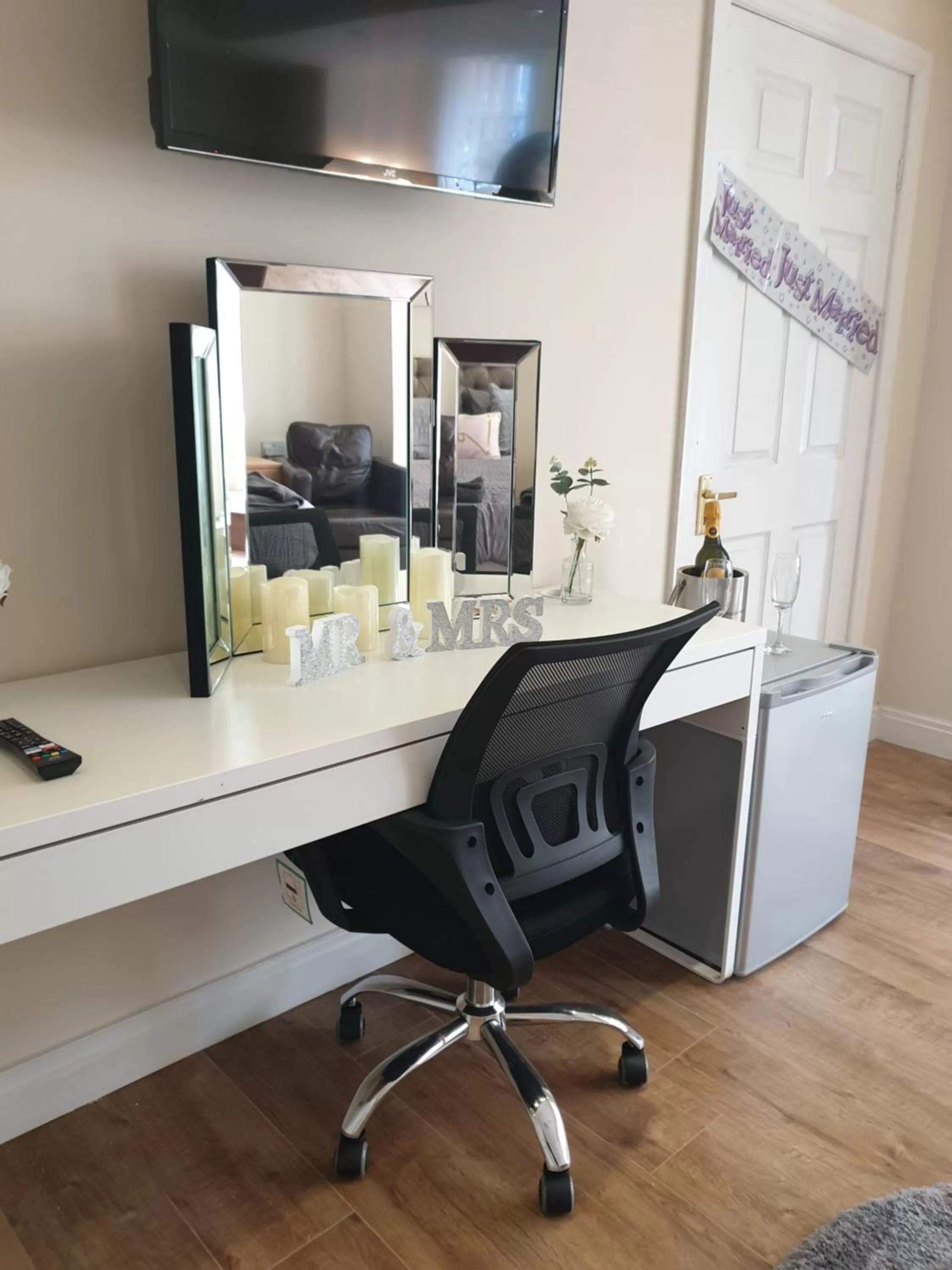 The Winter Garden Suites